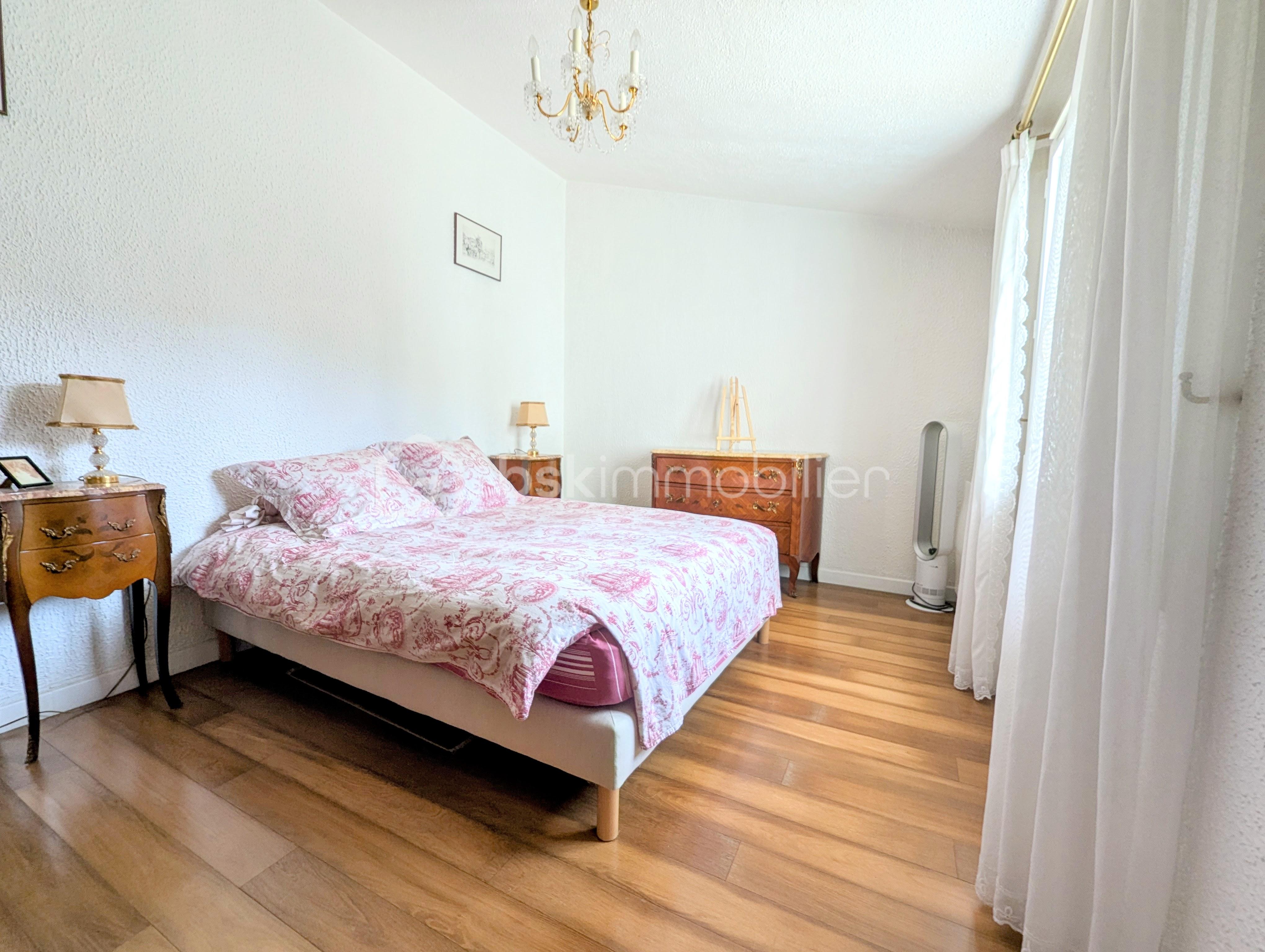 maison Sucy en Brie terrain 7.jpg