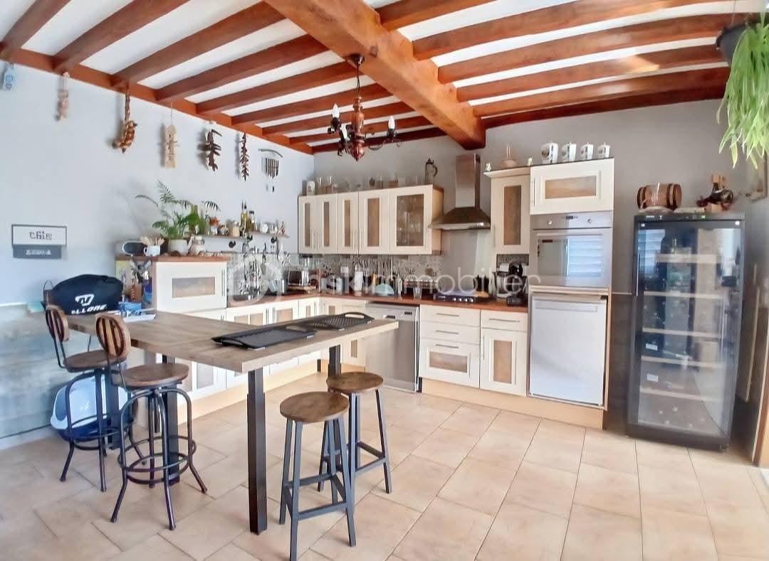 Maison longere de 130 m² - FB_IMG_1770331302875.jpg