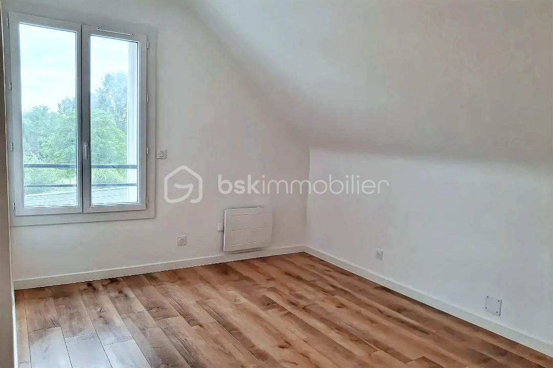 Maison traditionnelle de 125,65 m² - hoqi-photo(39).jpg