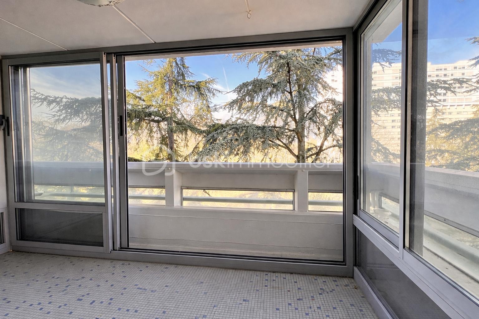 Appartement de 94 m² - balcon.corinne.fischer.bskimmobilier.png