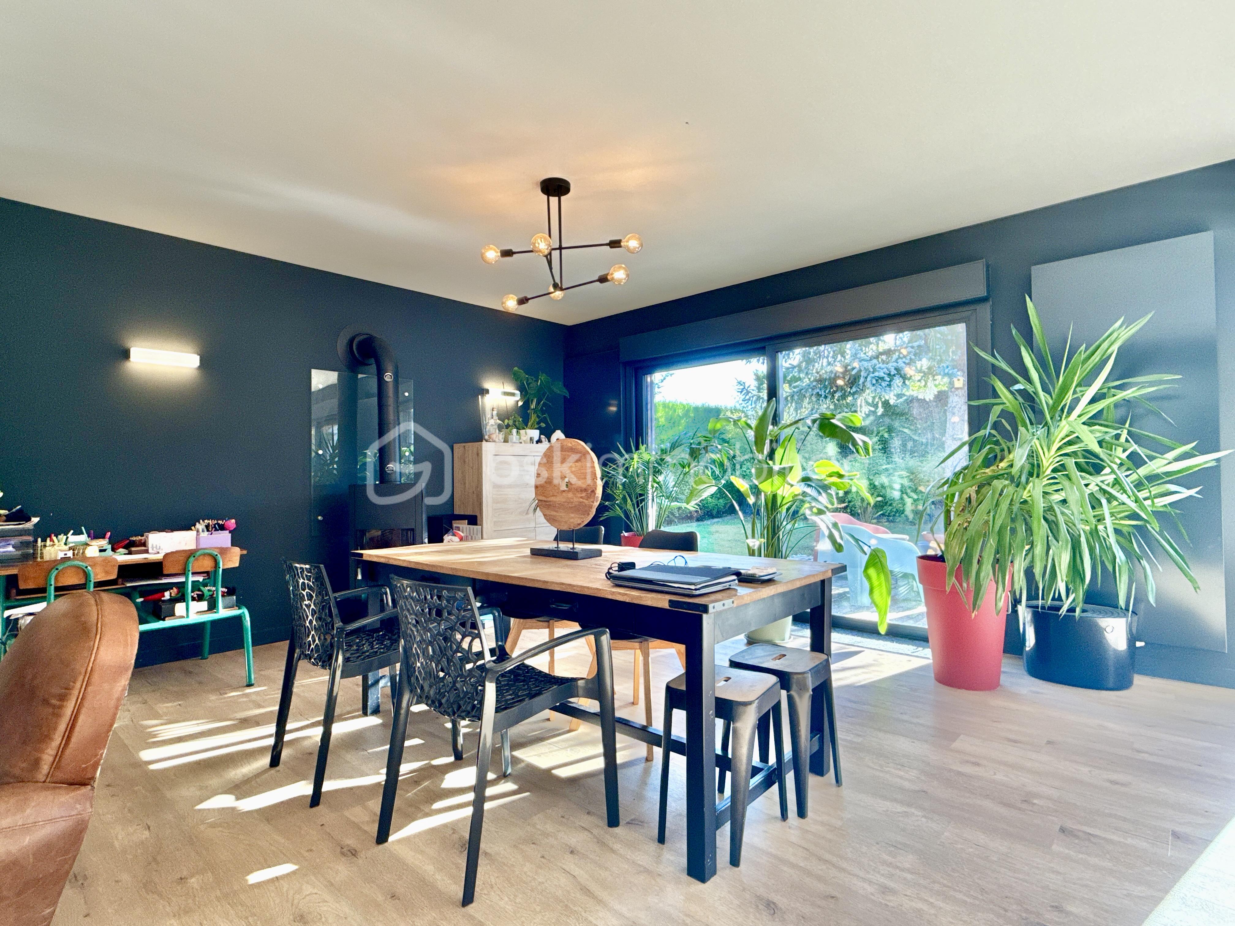 Maison de 160 m² - DJI_20250922_095555_200.jpg