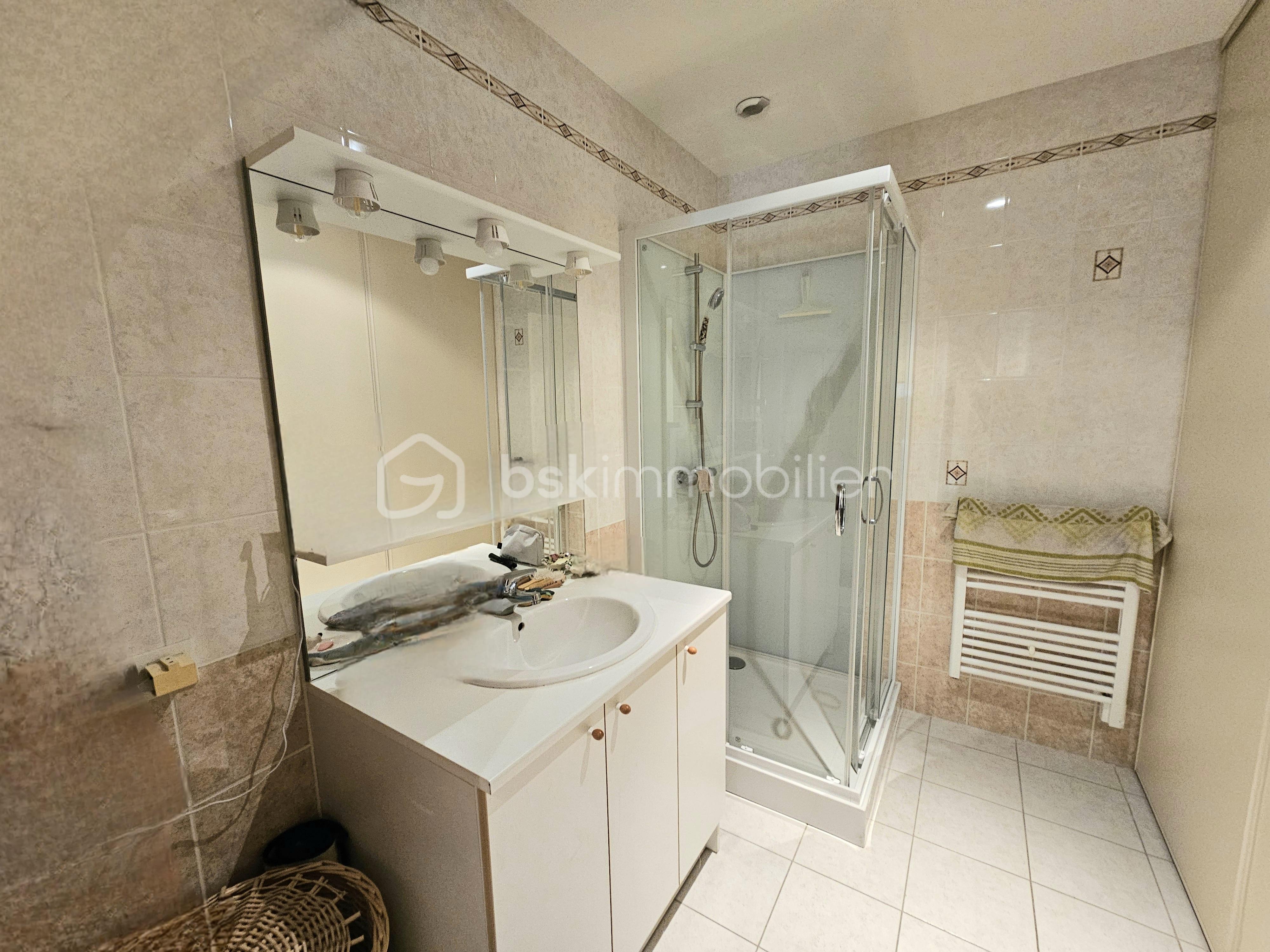 Maison de 70 m² - salle d'eau abbaretz.jpg