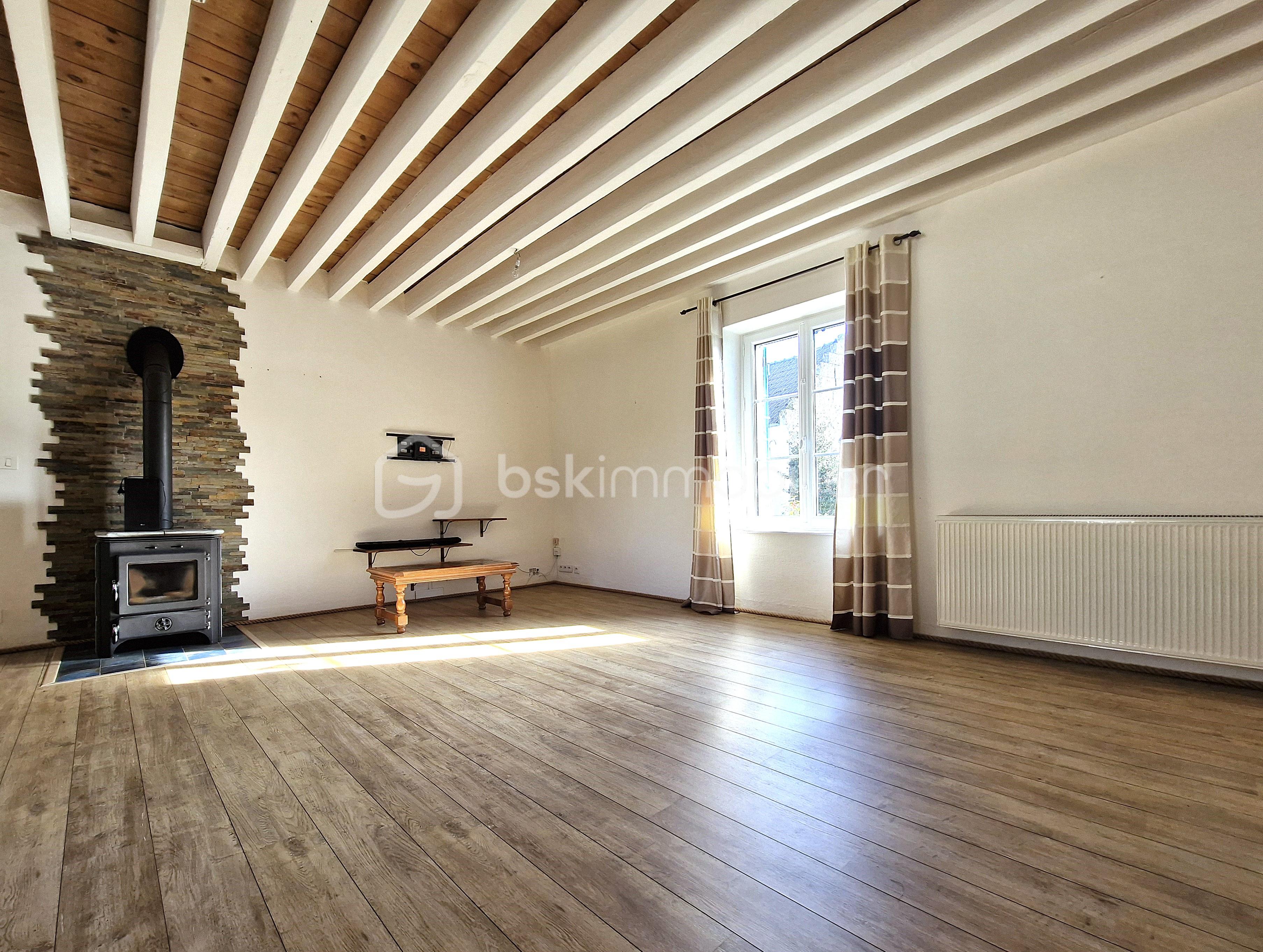 Maison de village de 123 m² - sejour.jpg