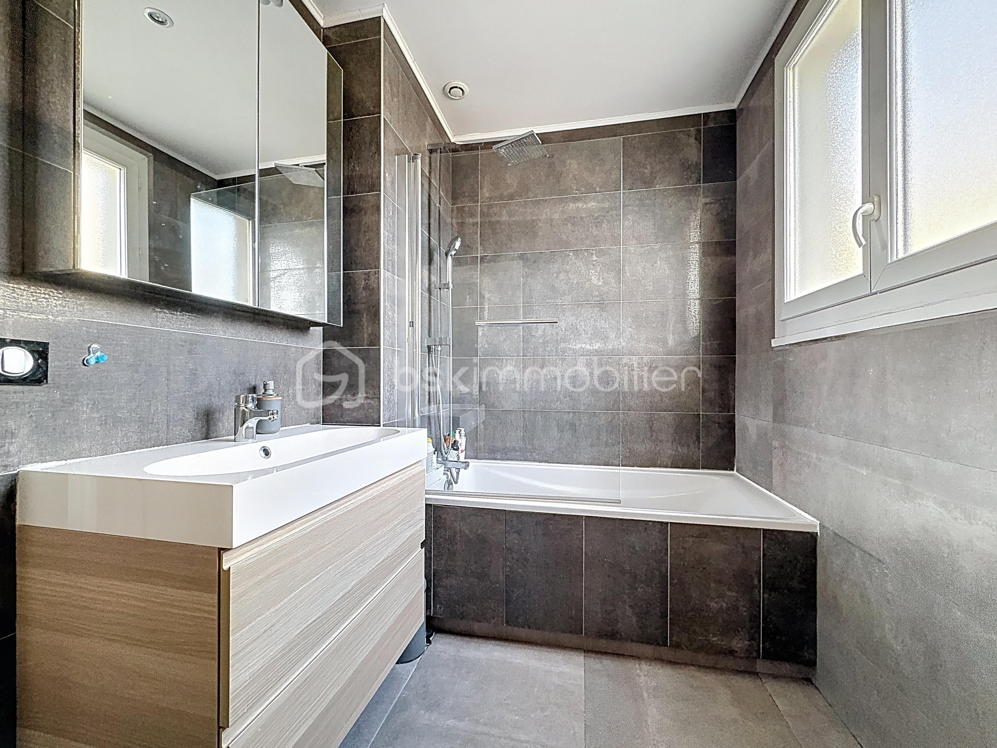 Appartement de 68 m² - rue-des-venets-alexandra_00012.jpg