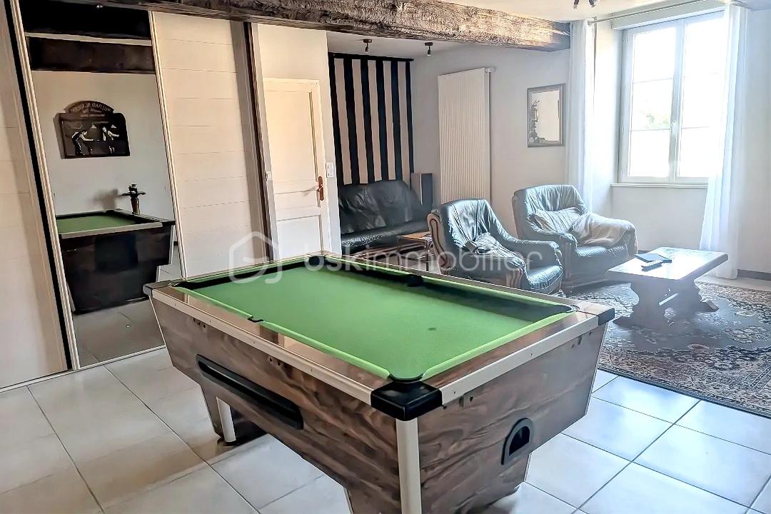 Demeure de 283 m² - hoqi-f015877c05fa4e278325cd2ea8071161.jpg