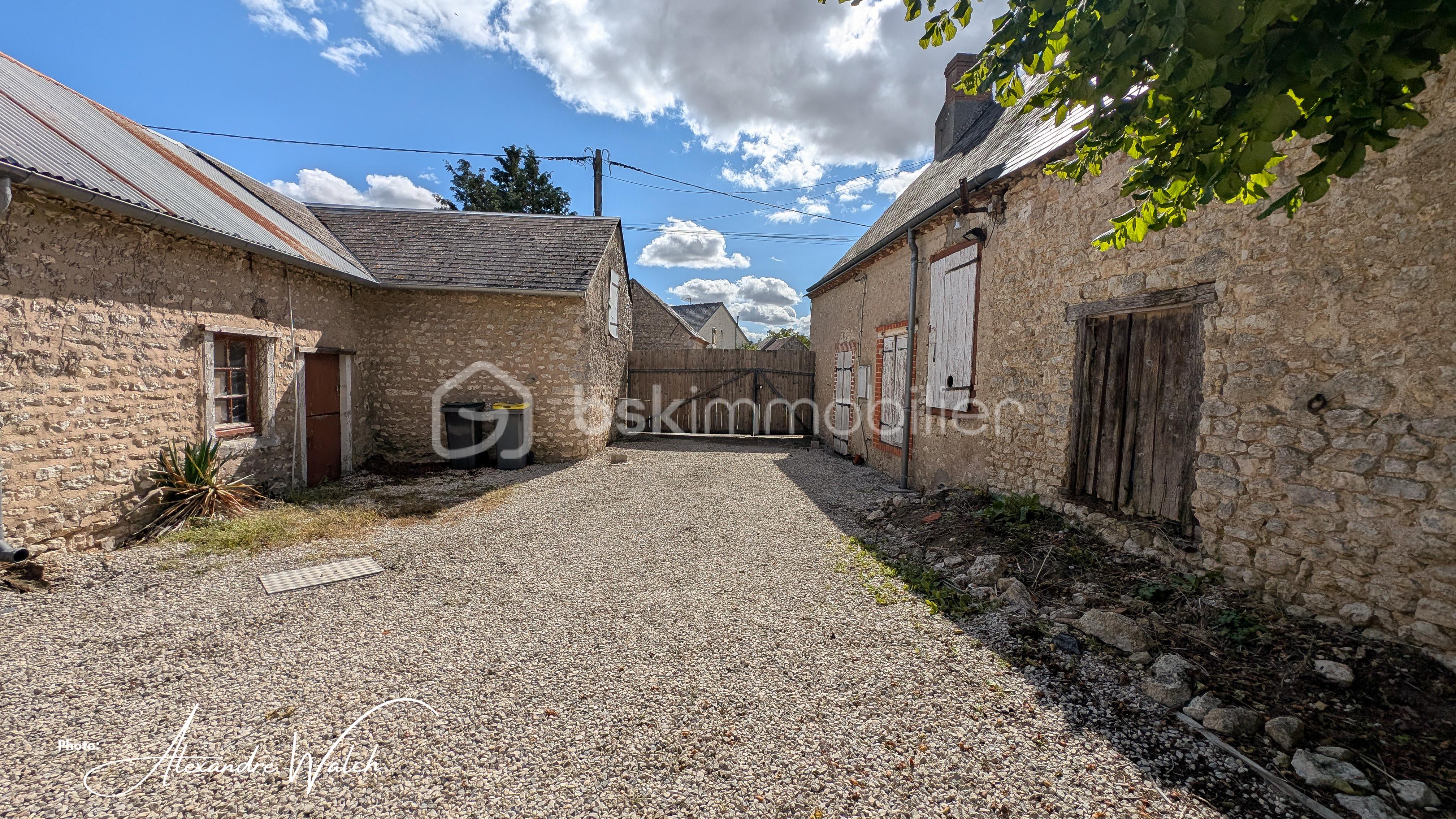 Maison ancienne de 88 m² - signaturePXL_20250905_134441800.MP.jpg