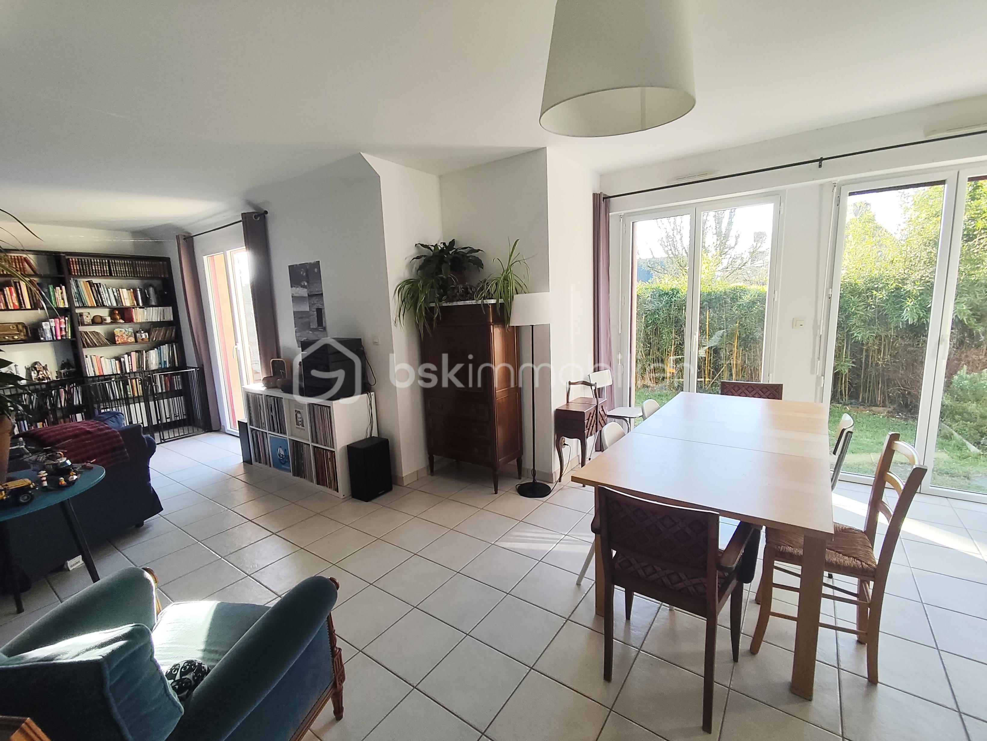 Maison de 128 m² - SEJOUR.jpg