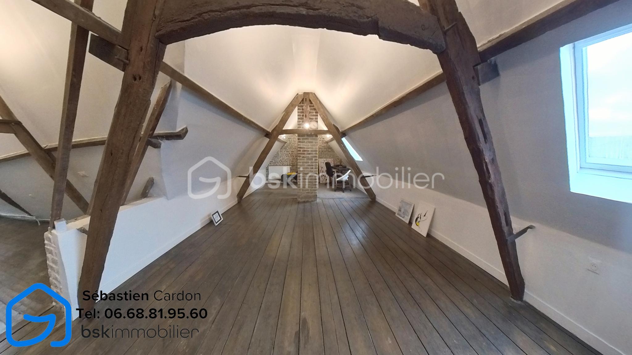 Corps de ferme de 213 m² - Home (24).png