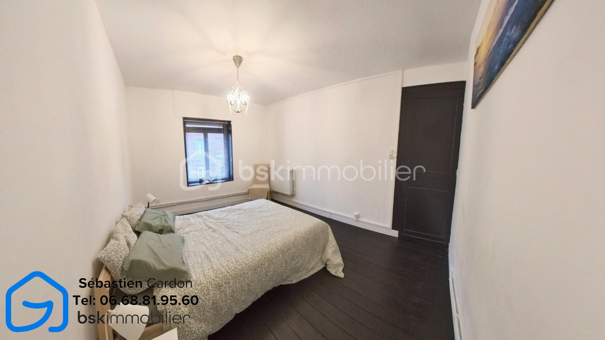 Corps de ferme de 213 m² - Home (27).png