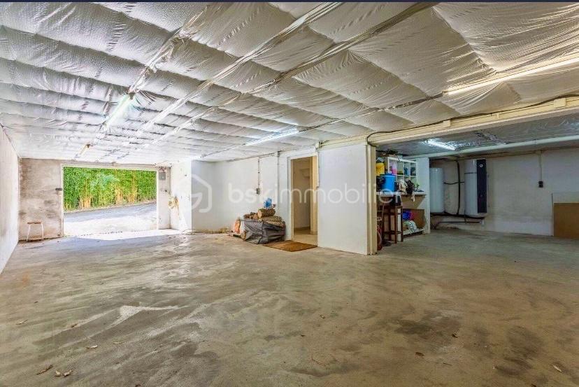 Maison de 141 m² - 22eed563-ec5b-49e4-b694-2357ada5f78b (1).jpeg