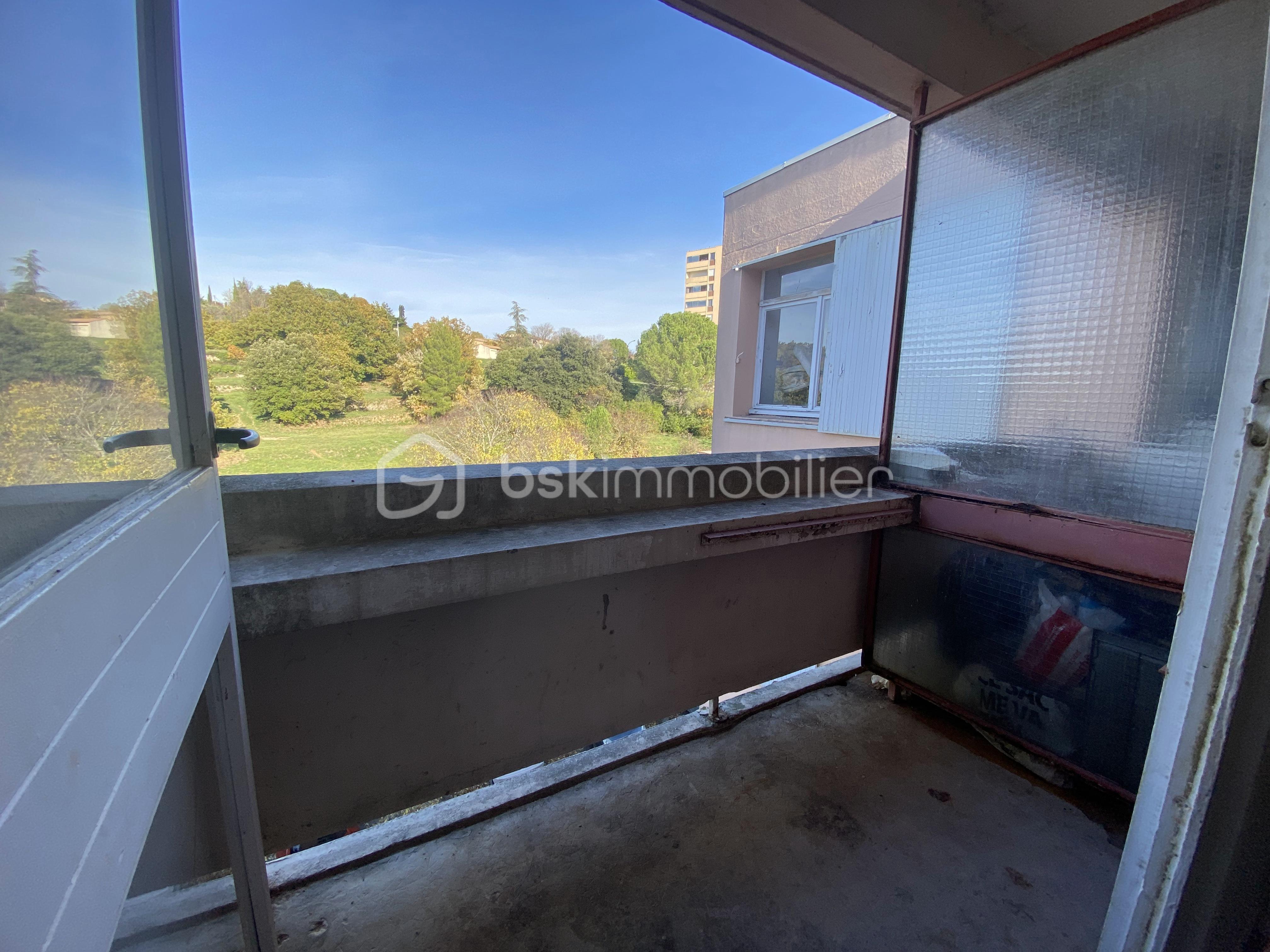 Appartement de 61 m² - Balcon côté cuisine.jpg