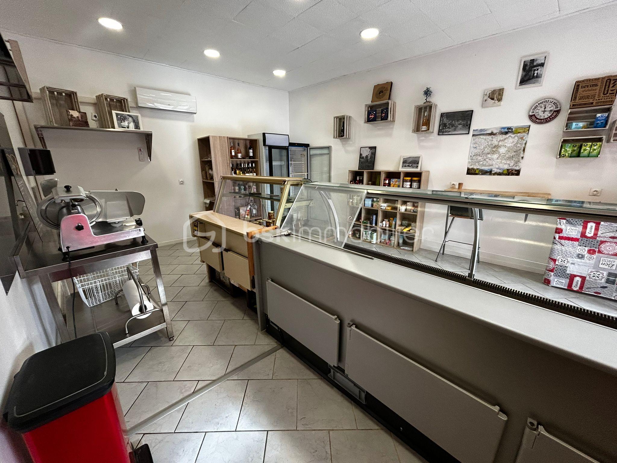 Fonds de commerce - WhatsApp Image 2025-11-03 à 16.17.24_99a53027.jpg