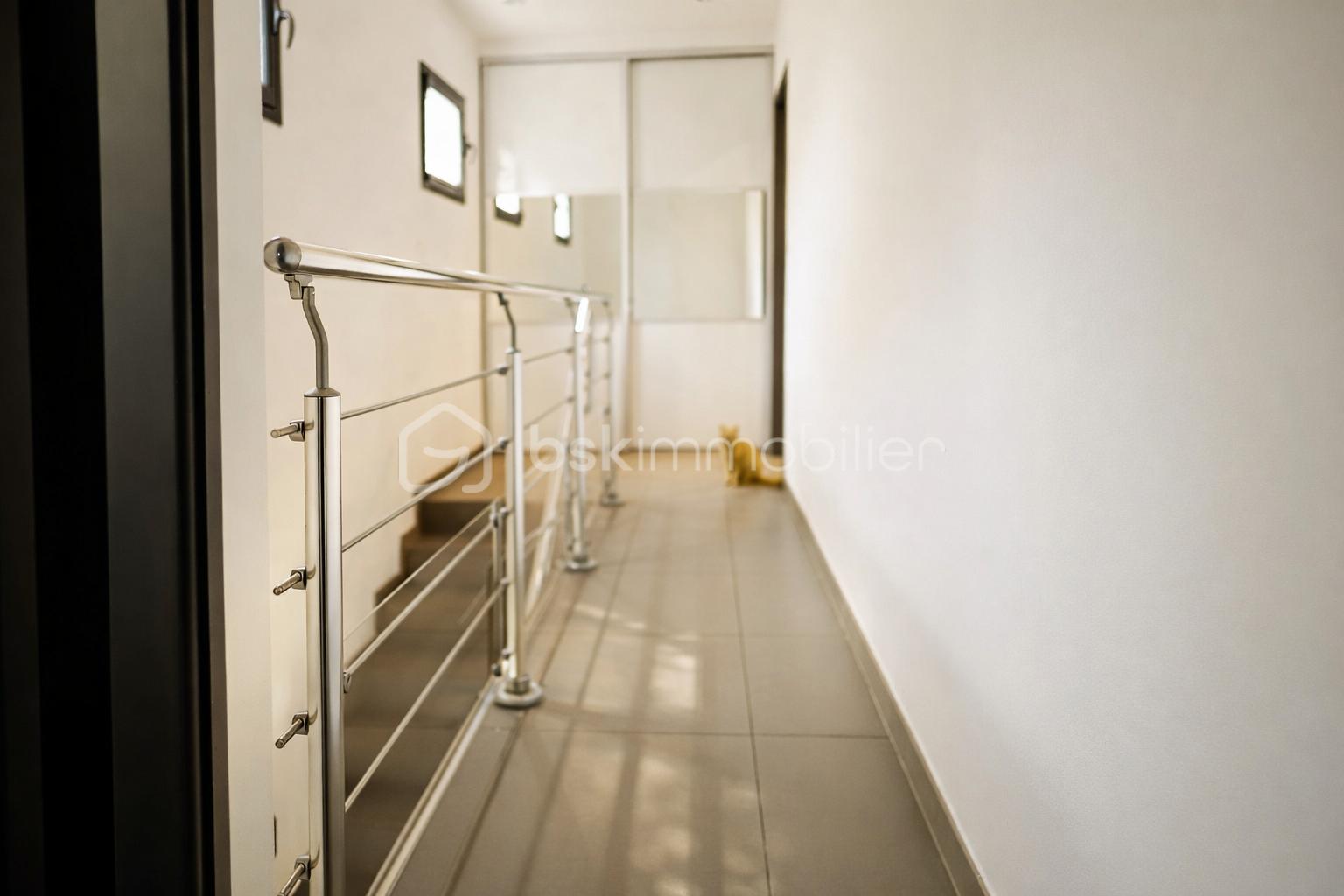 ESCALIER ETAGE.PNG