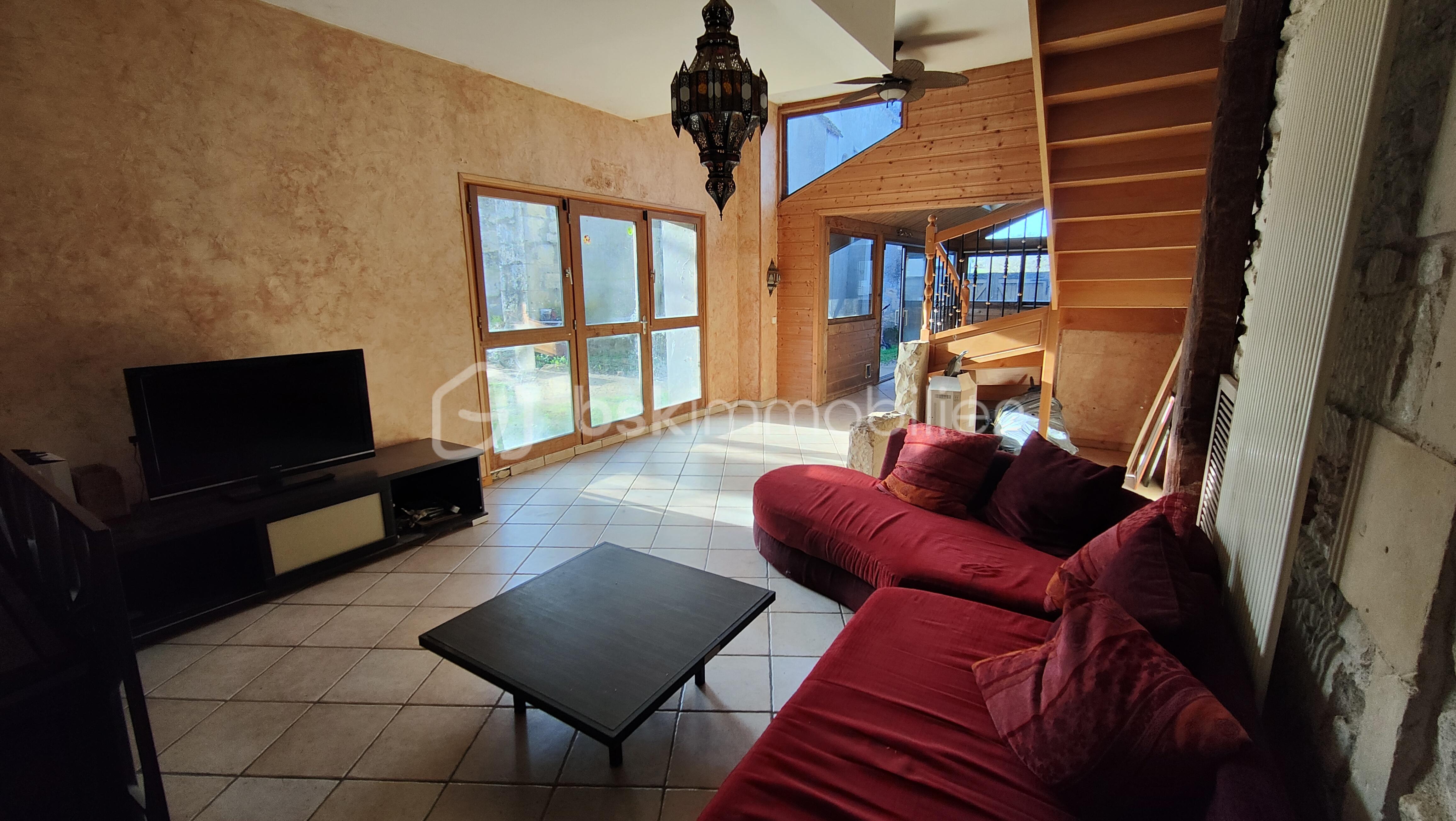 Maison ancienne de 201 m² - IMG20251218141042.jpg