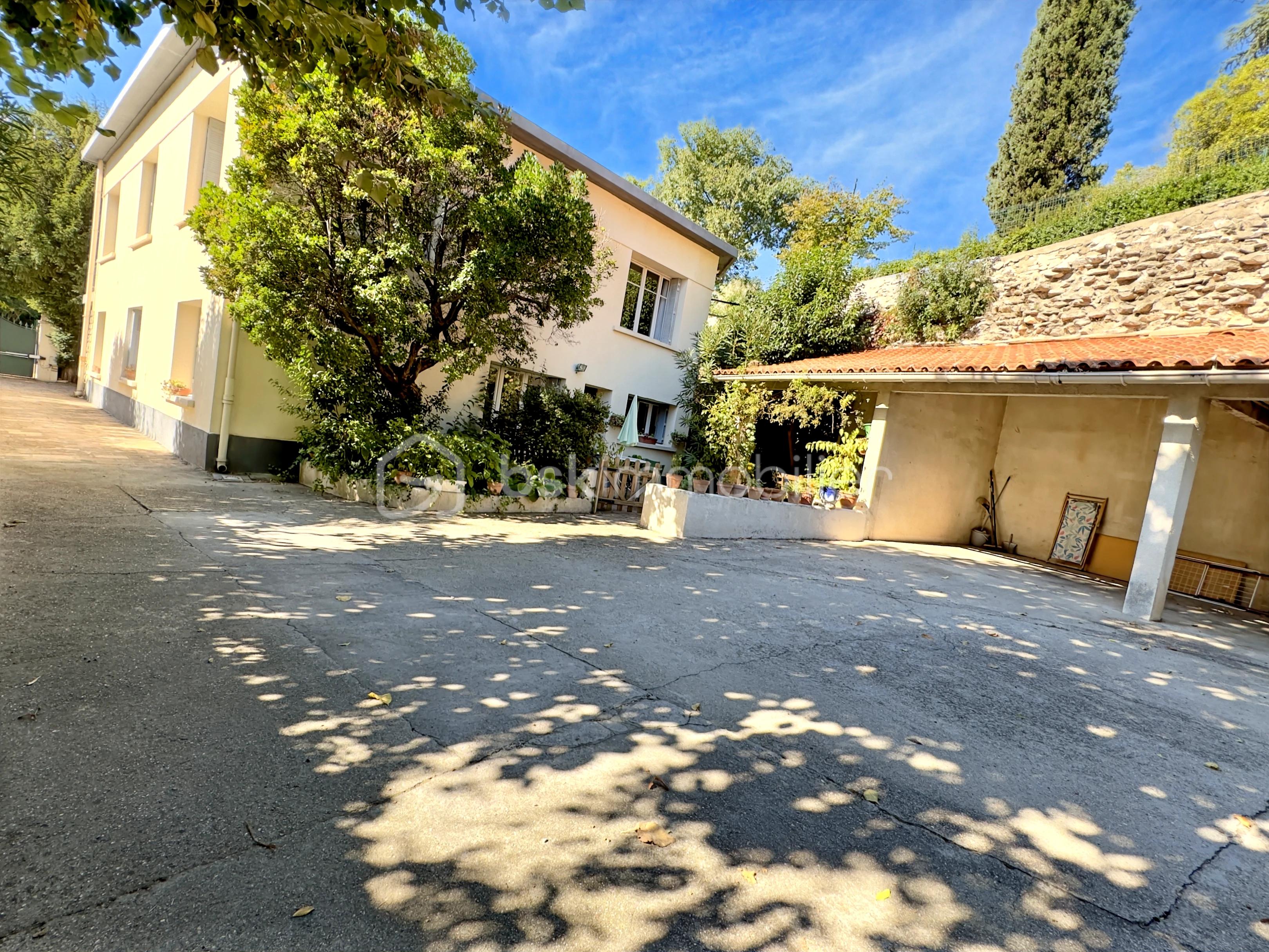 Maison de ville de 258,13 m² - 36c82fb7-ead7-4b82-bb95-27aa65b62a6b.jpg