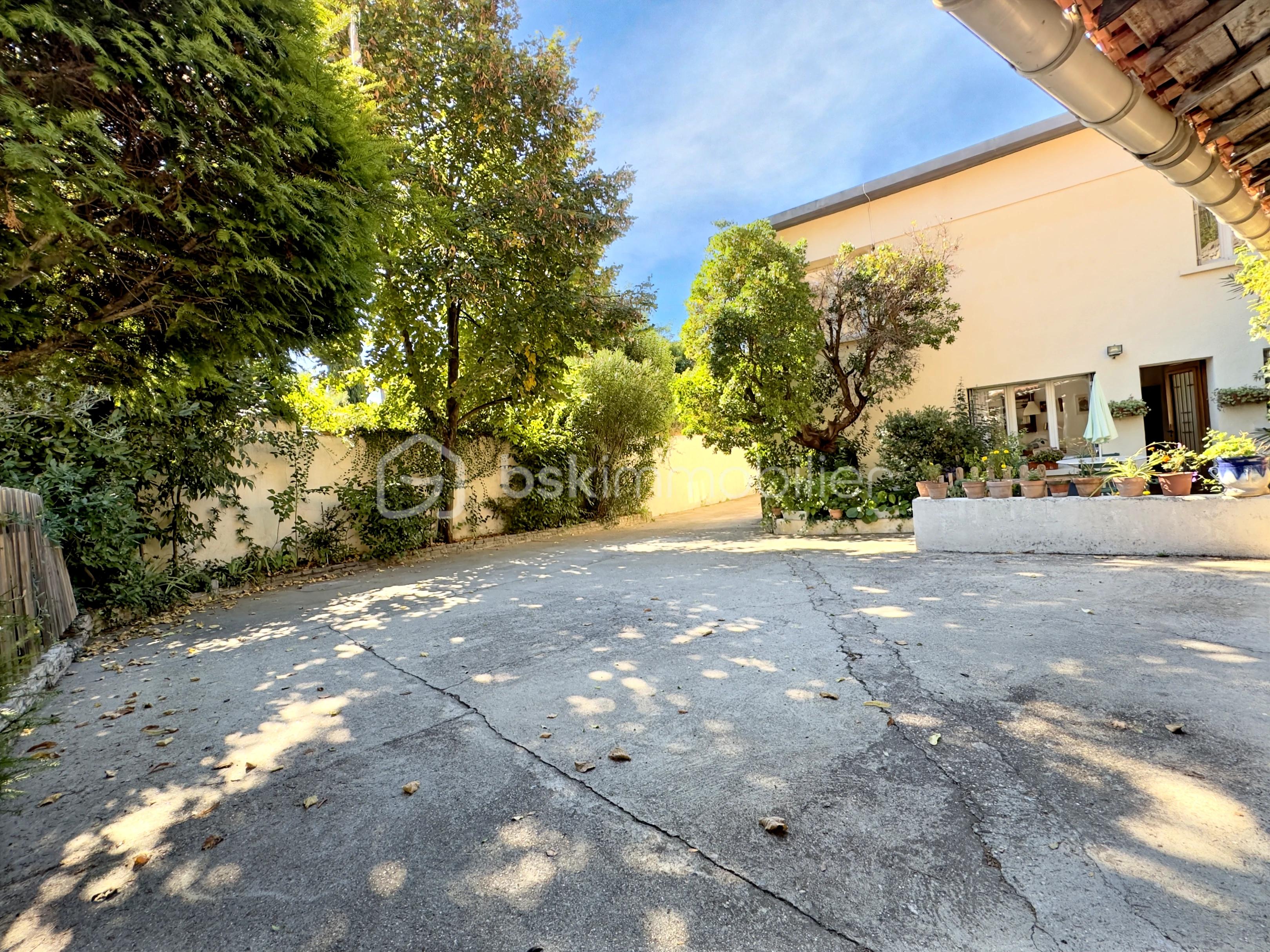 Maison de ville de 258,13 m² - 3442a83a-9b4a-4e42-ada0-359fa55117db.jpg