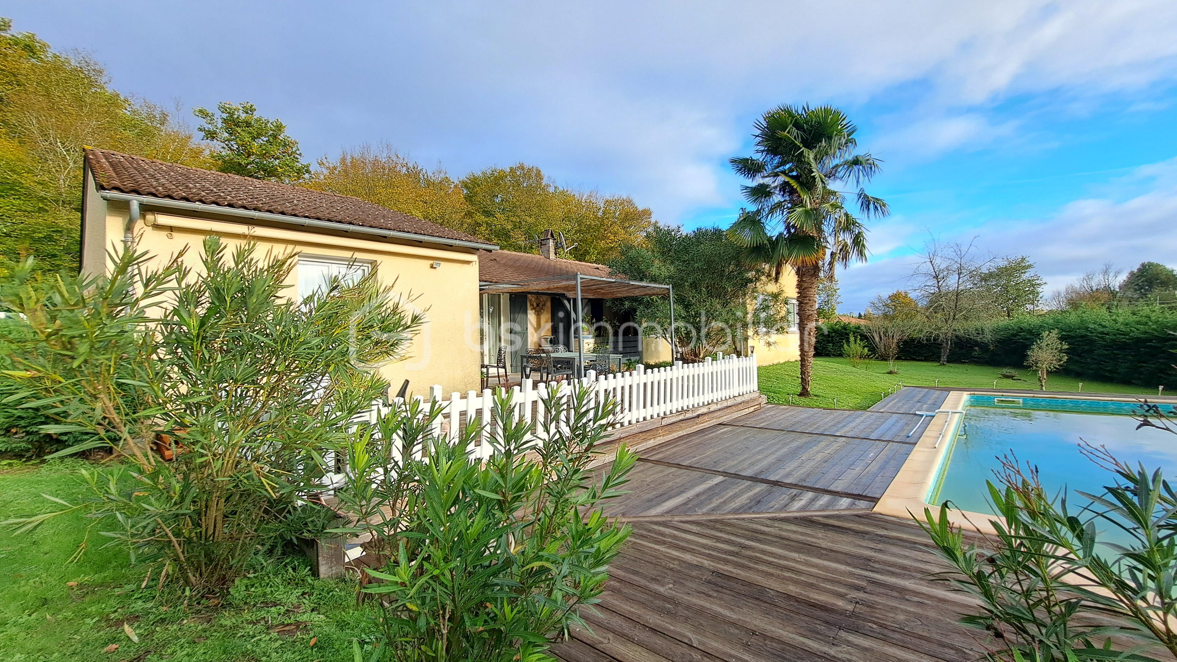 Maison traditionnelle de 181 m²