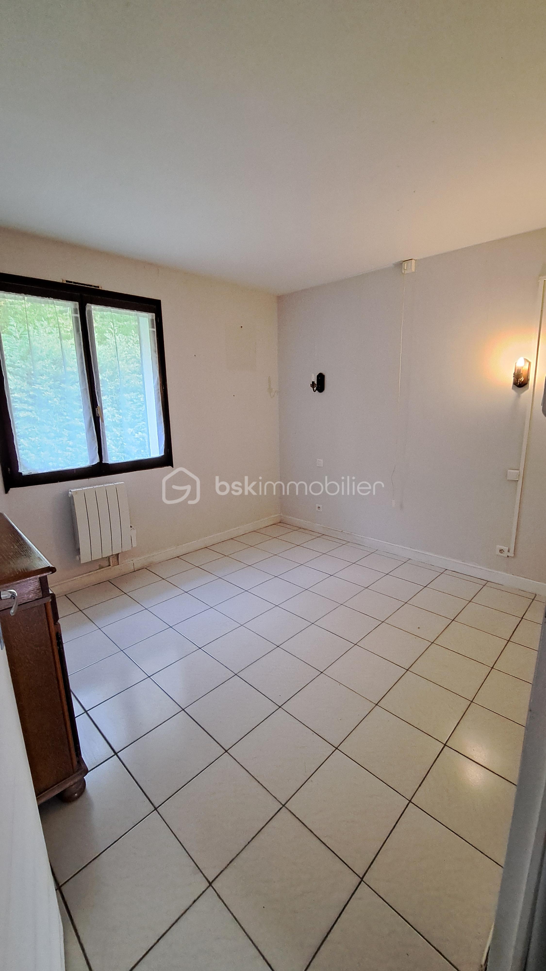 Maison traditionnelle de 181 m² - 20251027_160612.jpg