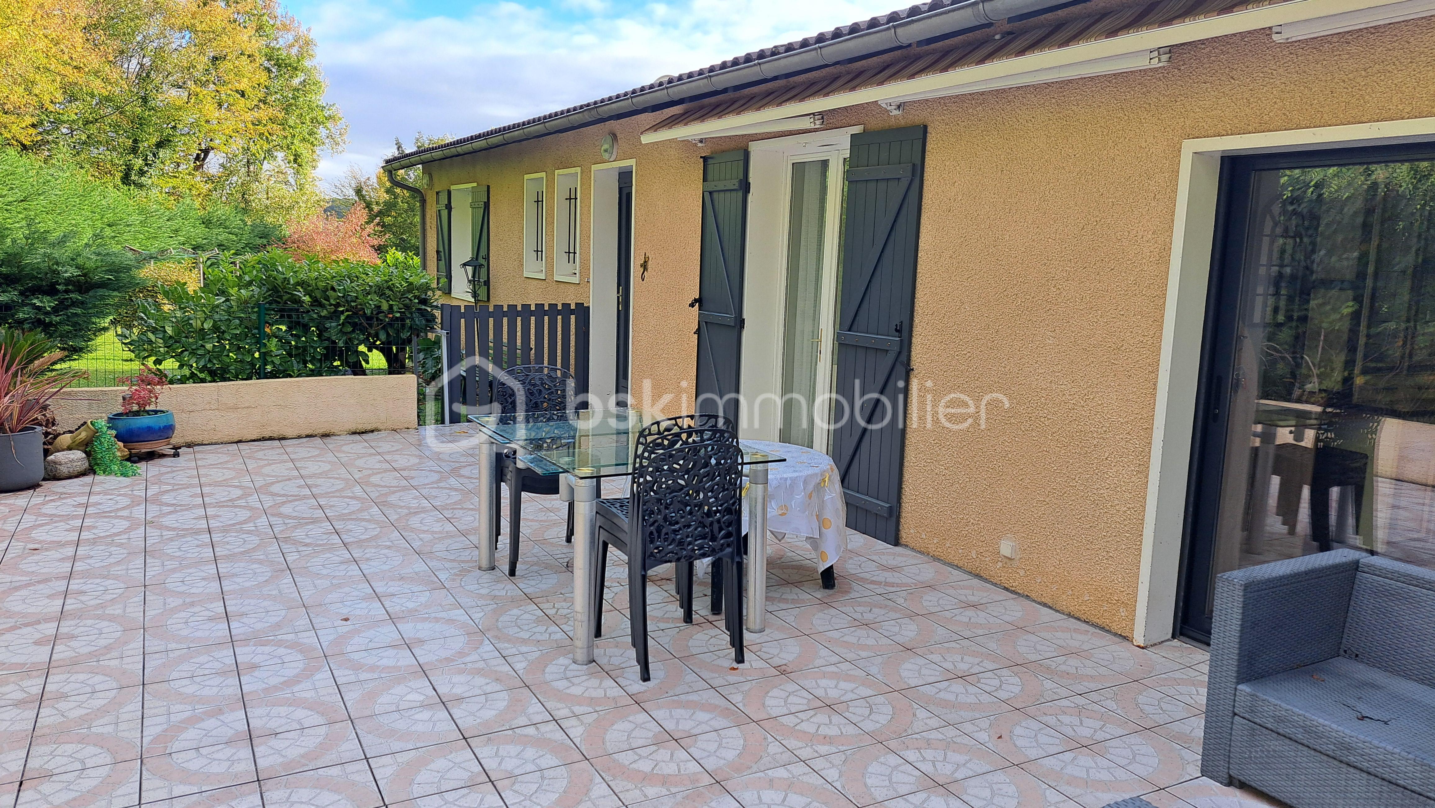 Maison traditionnelle de 181 m² - 20251027_163115.jpg