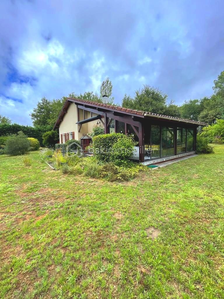 Maison traditionnelle de 96 m² - 1693643196786.jpg