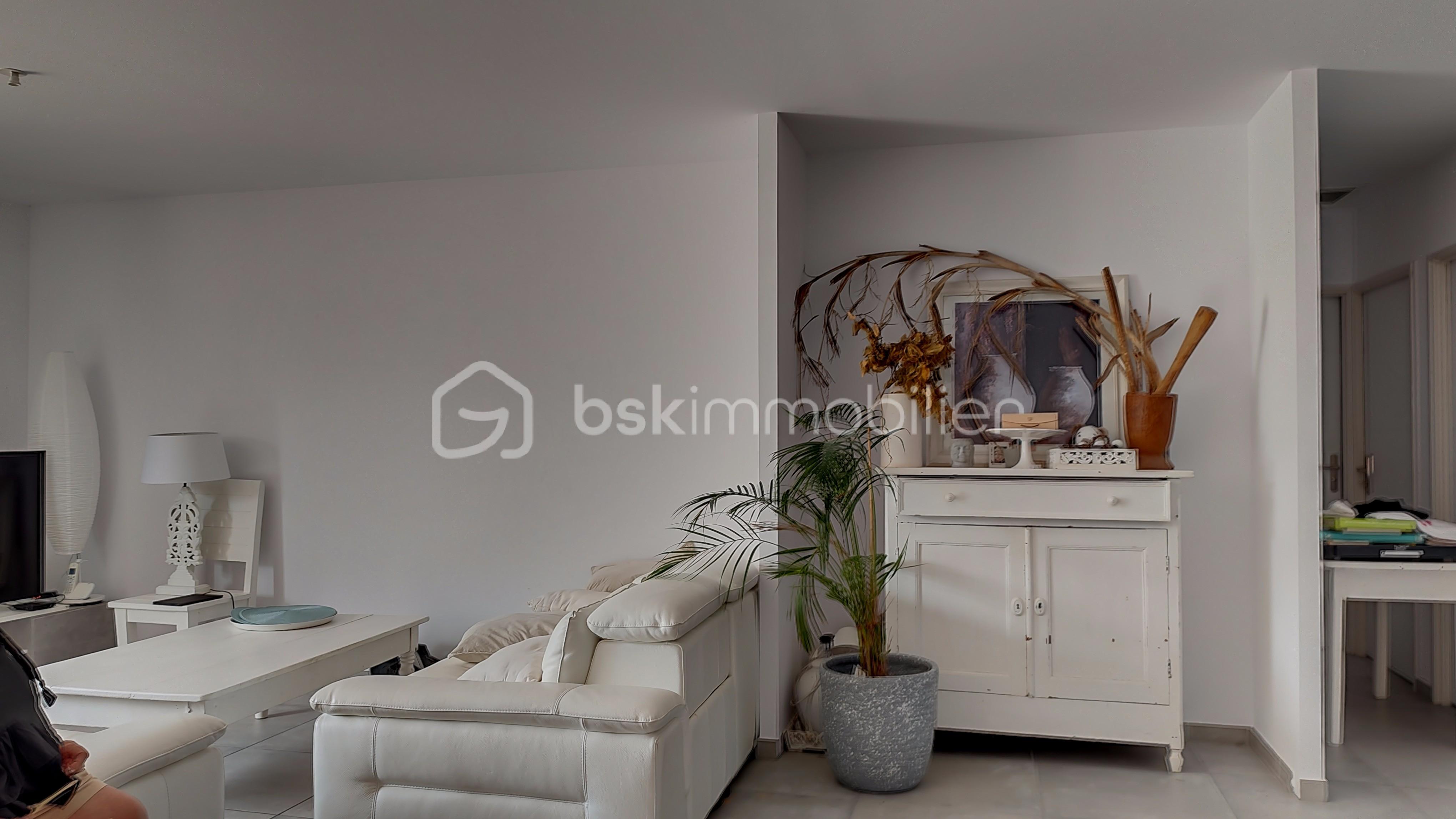 Maison de 89 m² - E2F1C2D1-D80B-60A5-4F3D-E1BDD303FF2F.jpg