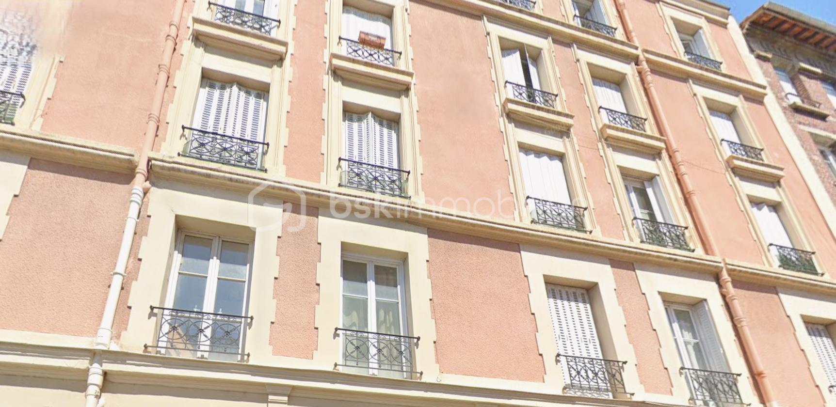 Façade.png