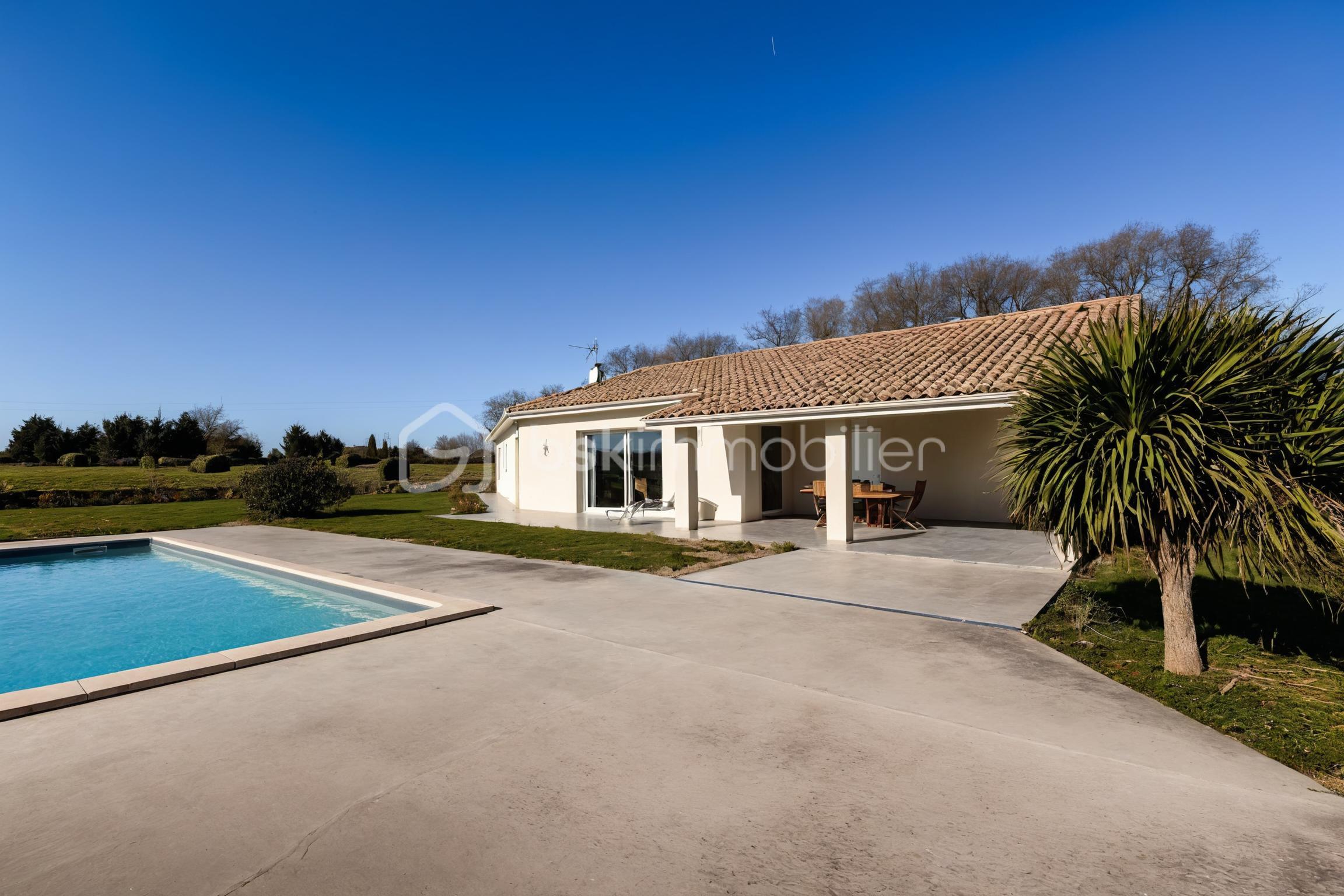 11 Piscine jardin.jpg