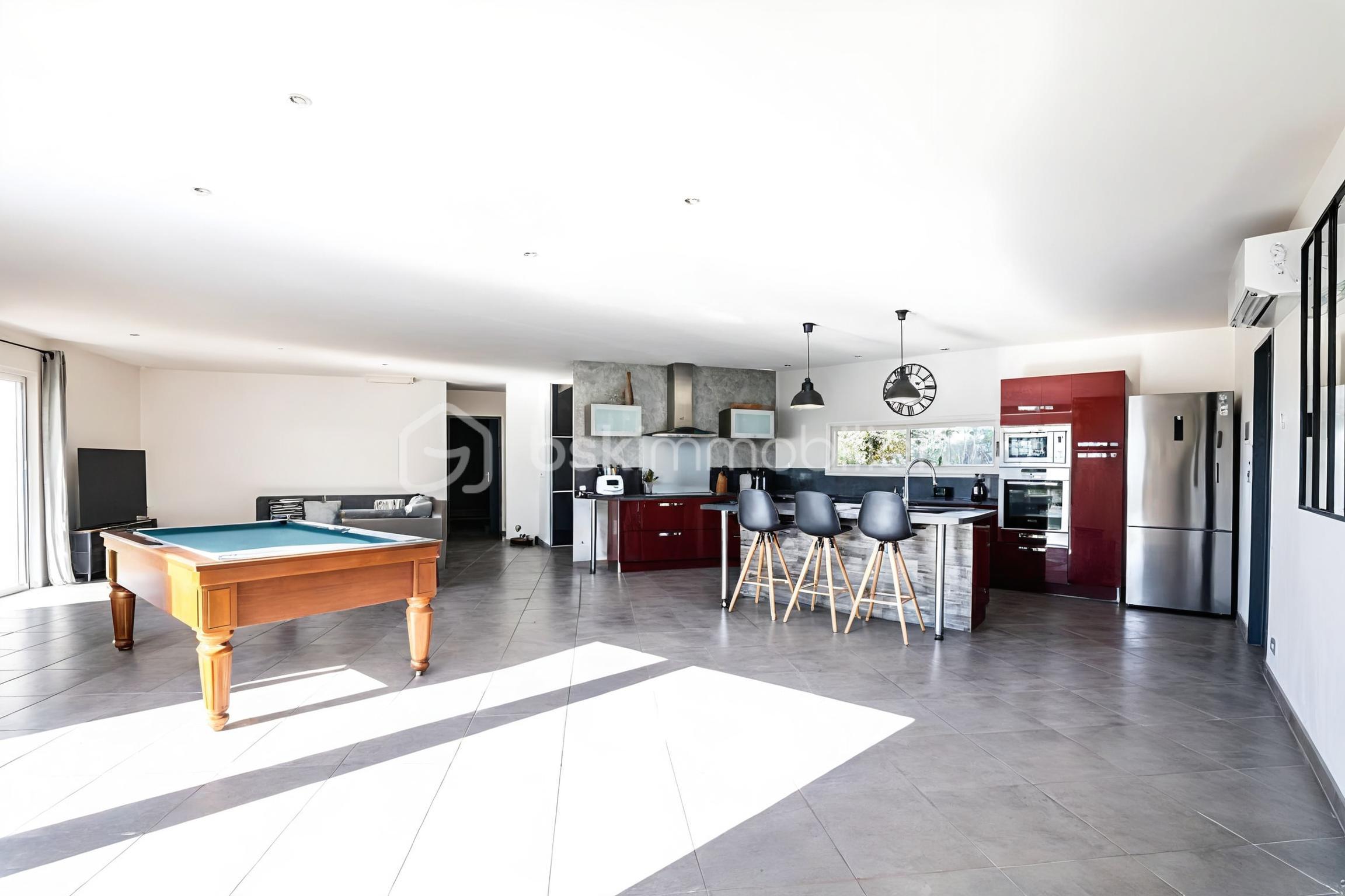 2 Cuisine billard verc couloir.jpg