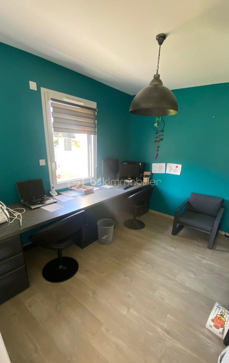 Pavillon de 191 m² - 9fbcfa35-a474-481a-b019-2cdf5f8cac6f.jpeg