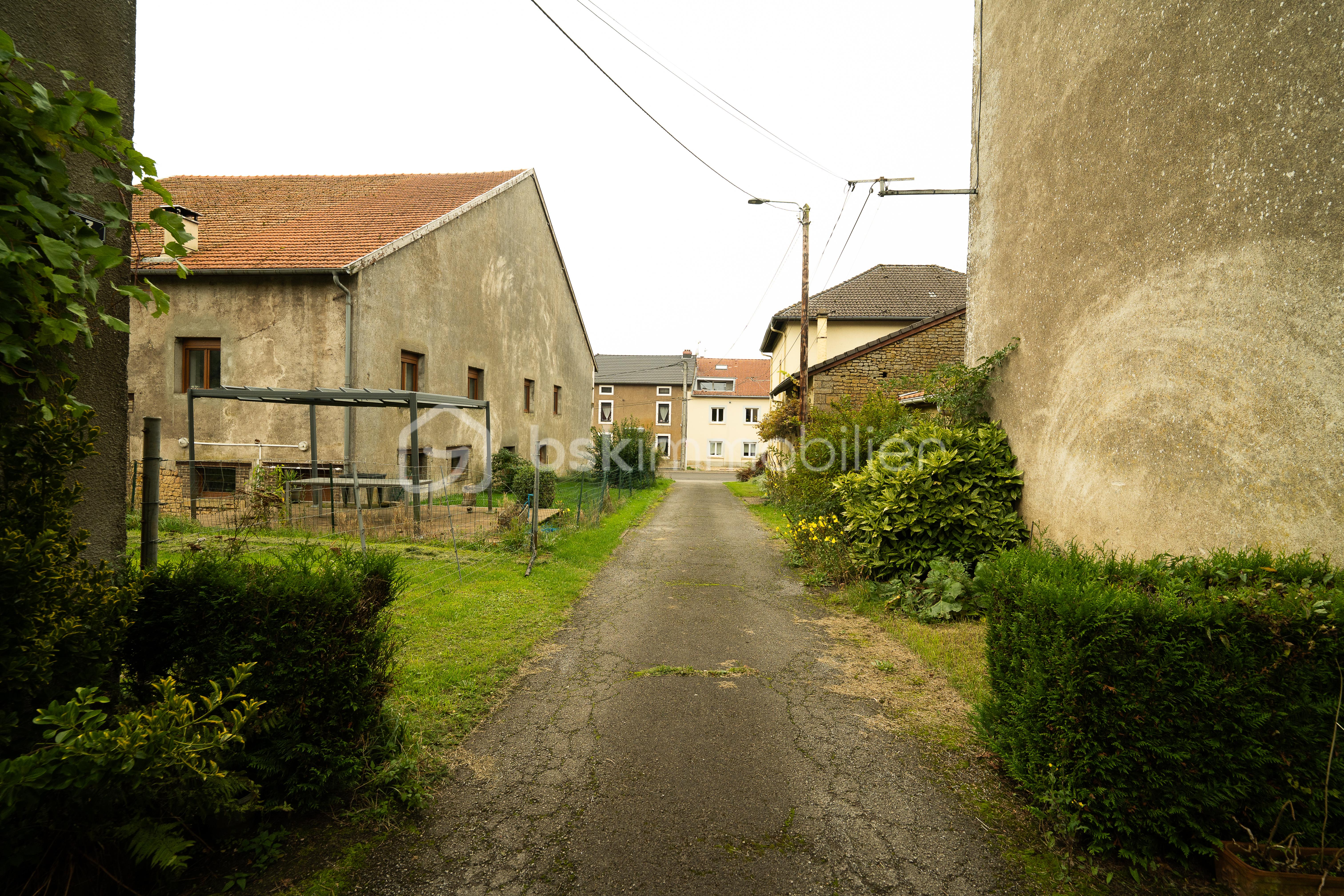 Terrain de 1 235 m² - Acces_1.jpg
