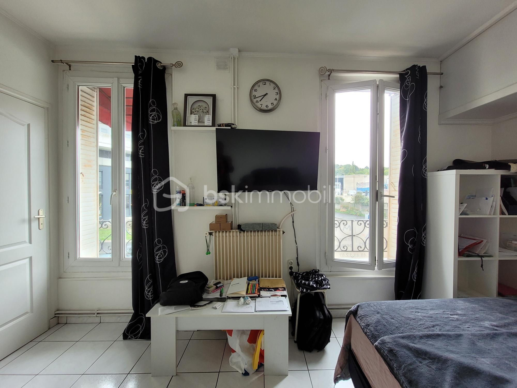 Immeuble mixte de 269,99 m² - 20250923_110751.jpg