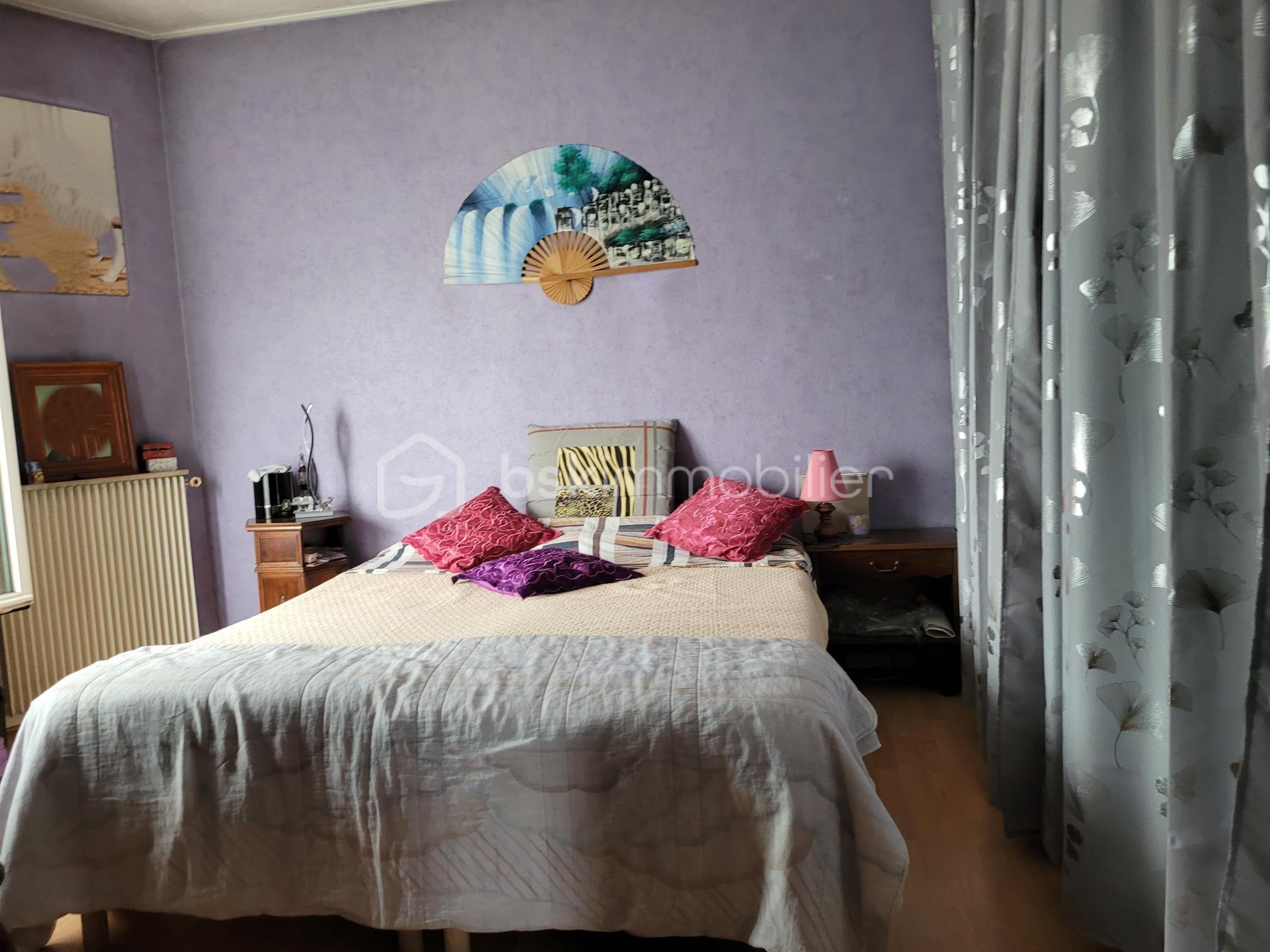 Immeuble mixte de 269,99 m² - 20250923_112711(2).jpg