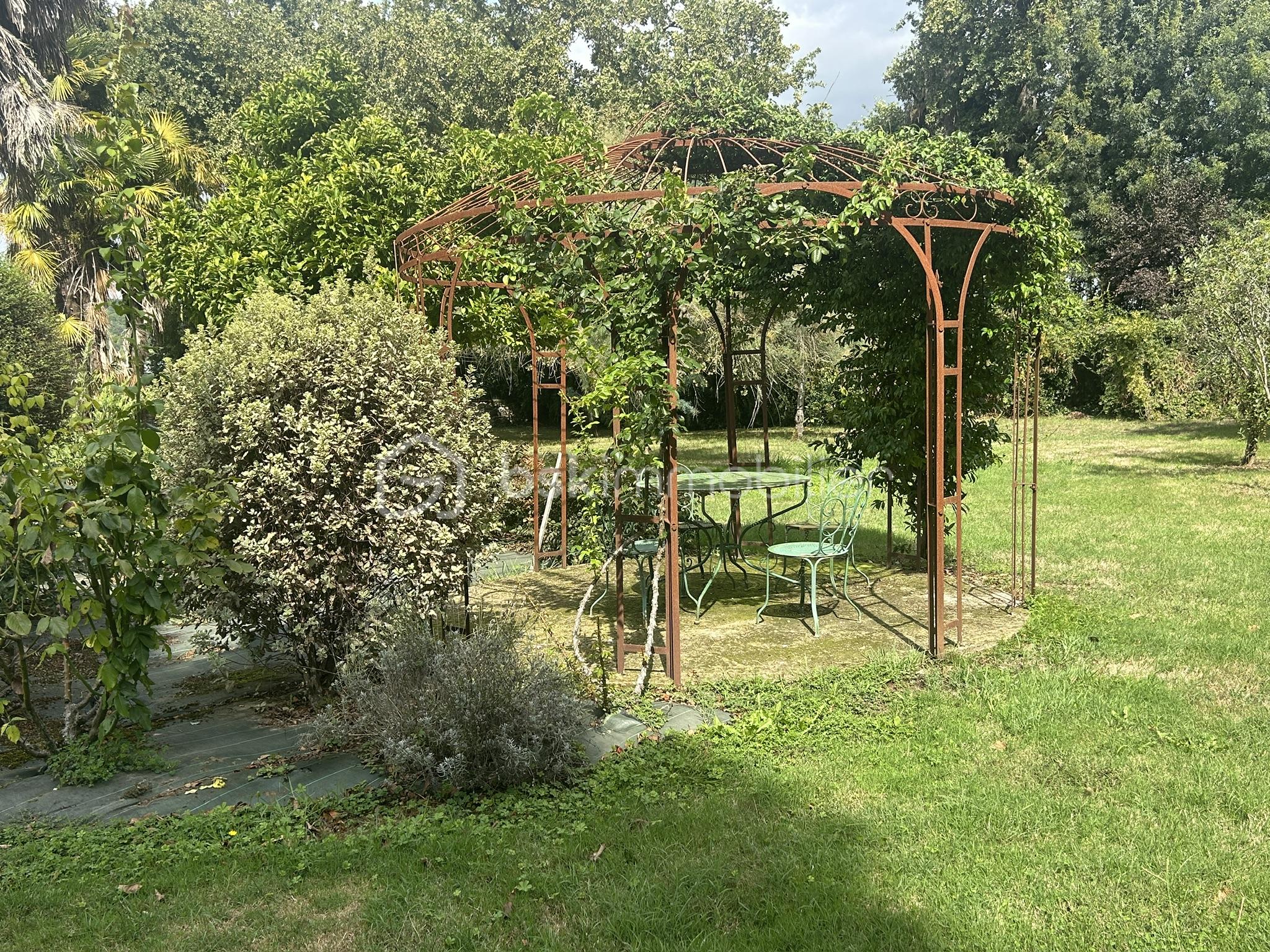 Maison de 597 m² - 4E40B067-F944-4757-88A6-C499E3F711B4_1_102_o.jpeg