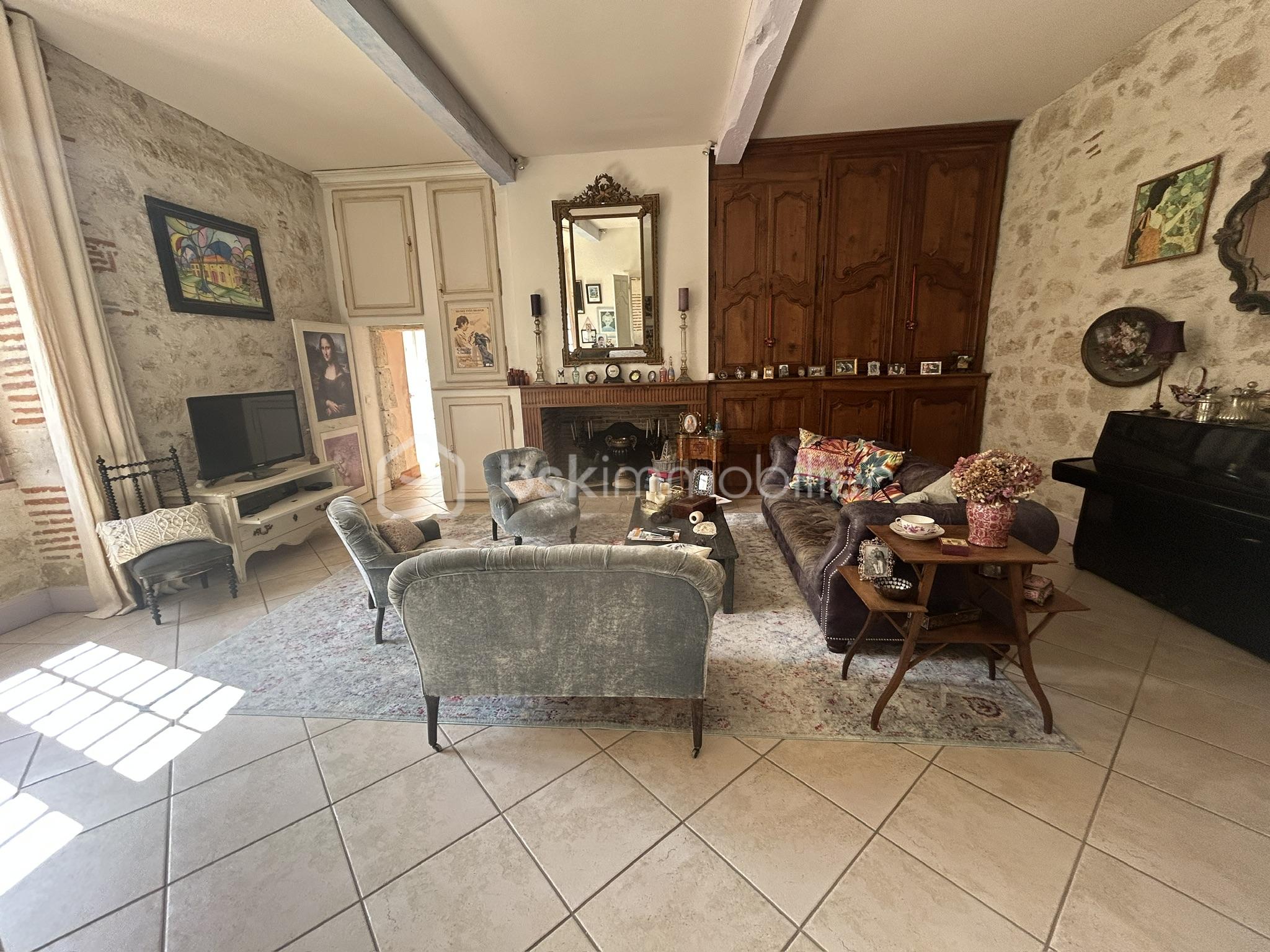 Maison de 597 m² - C570C8CC-92A2-41AE-A7EF-68F58C2E386B_1_102_o.jpeg