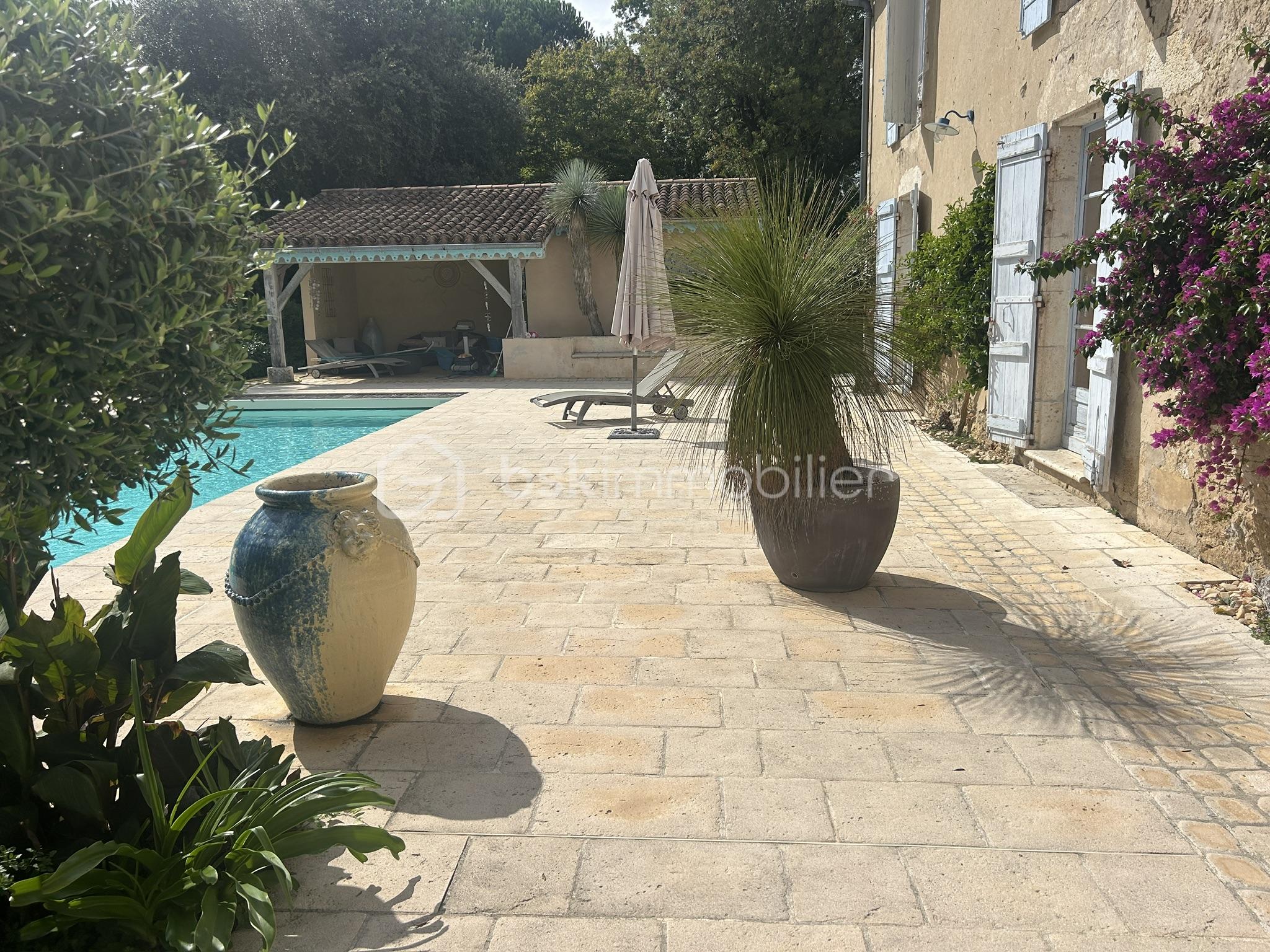Maison de 597 m² - D9615287-8A5E-47BC-AE4A-0D2A6D6D2538_1_102_o.jpeg