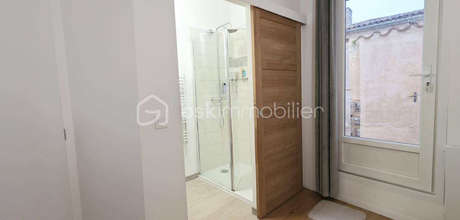 Maison de ville de 60 m² - SALLE EAU.jpg