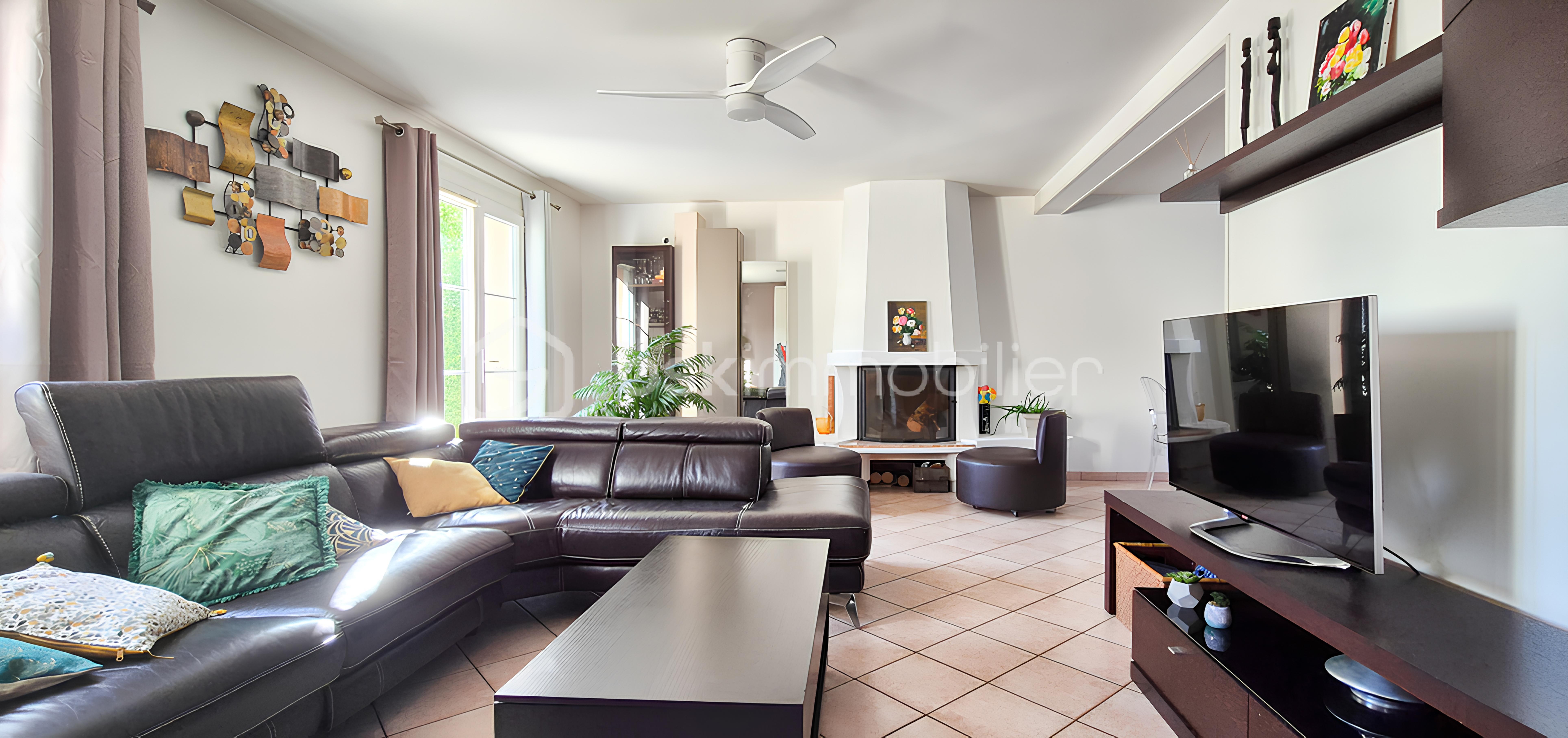Demeure de 268,49 m² - LIGHTR-65.jpg