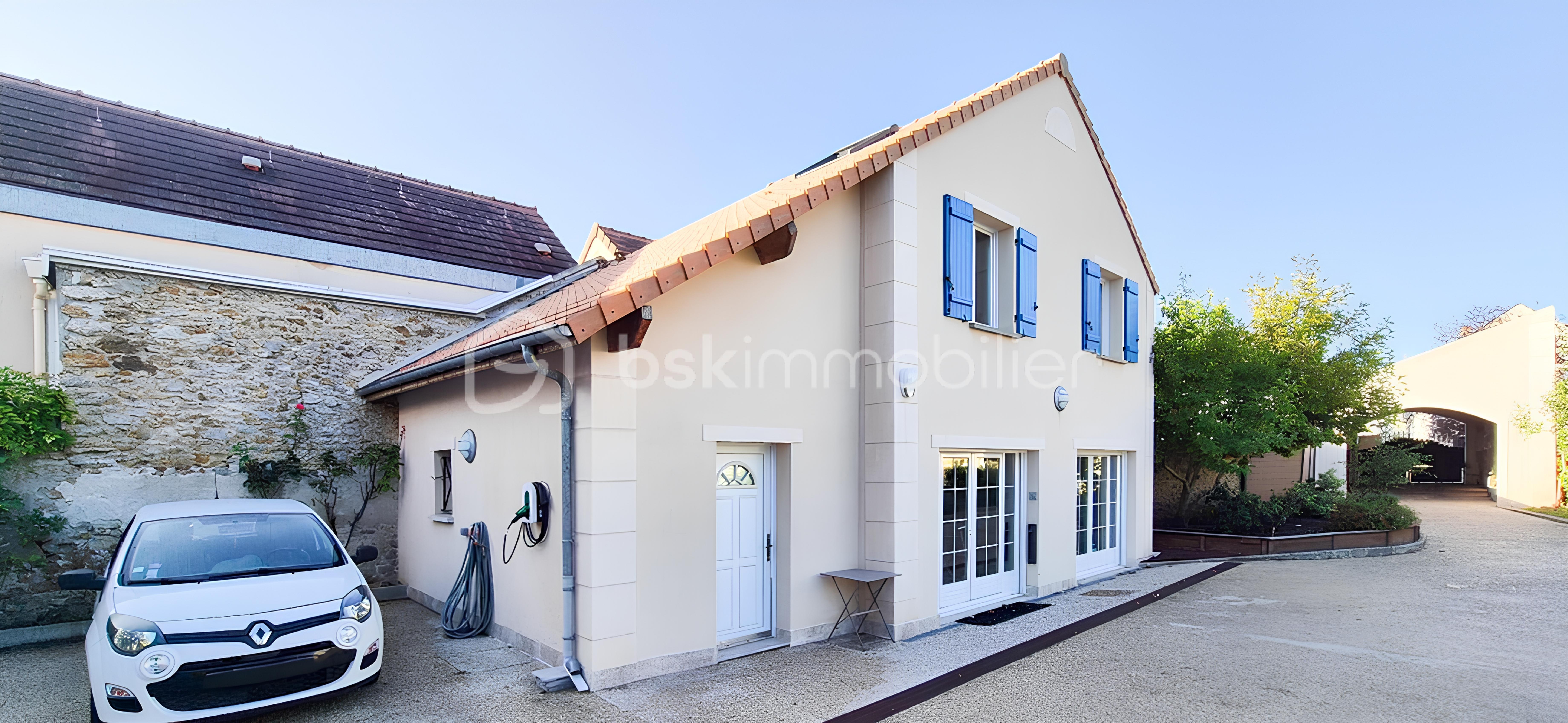 Demeure de 268,49 m² - 0d0fb1f6e1aa861-1 - Copie.jpg