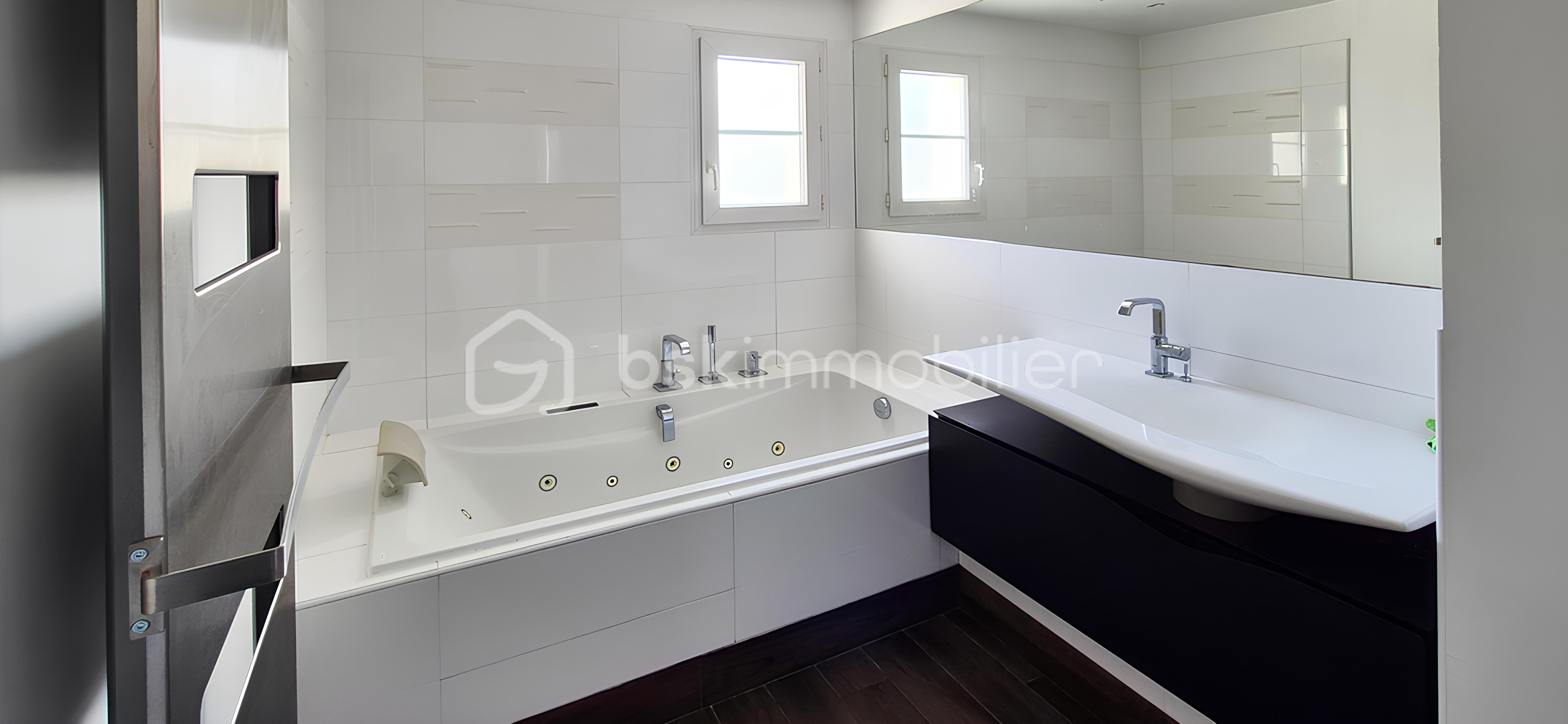 Demeure de 268,49 m² - LIGHTR-77.jpg