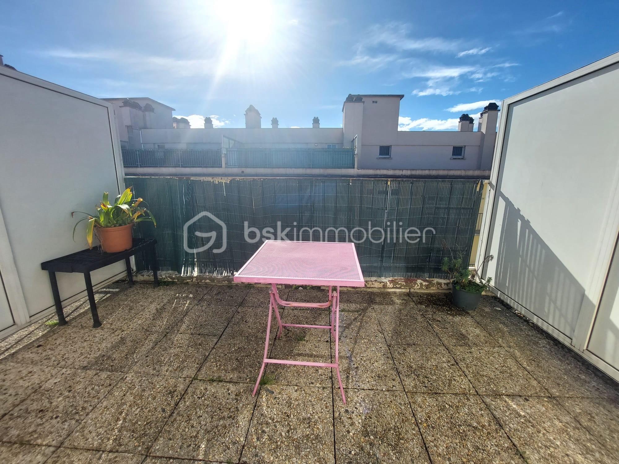 Studette de 16,89 m² - EXTERIEUR 2.jpeg