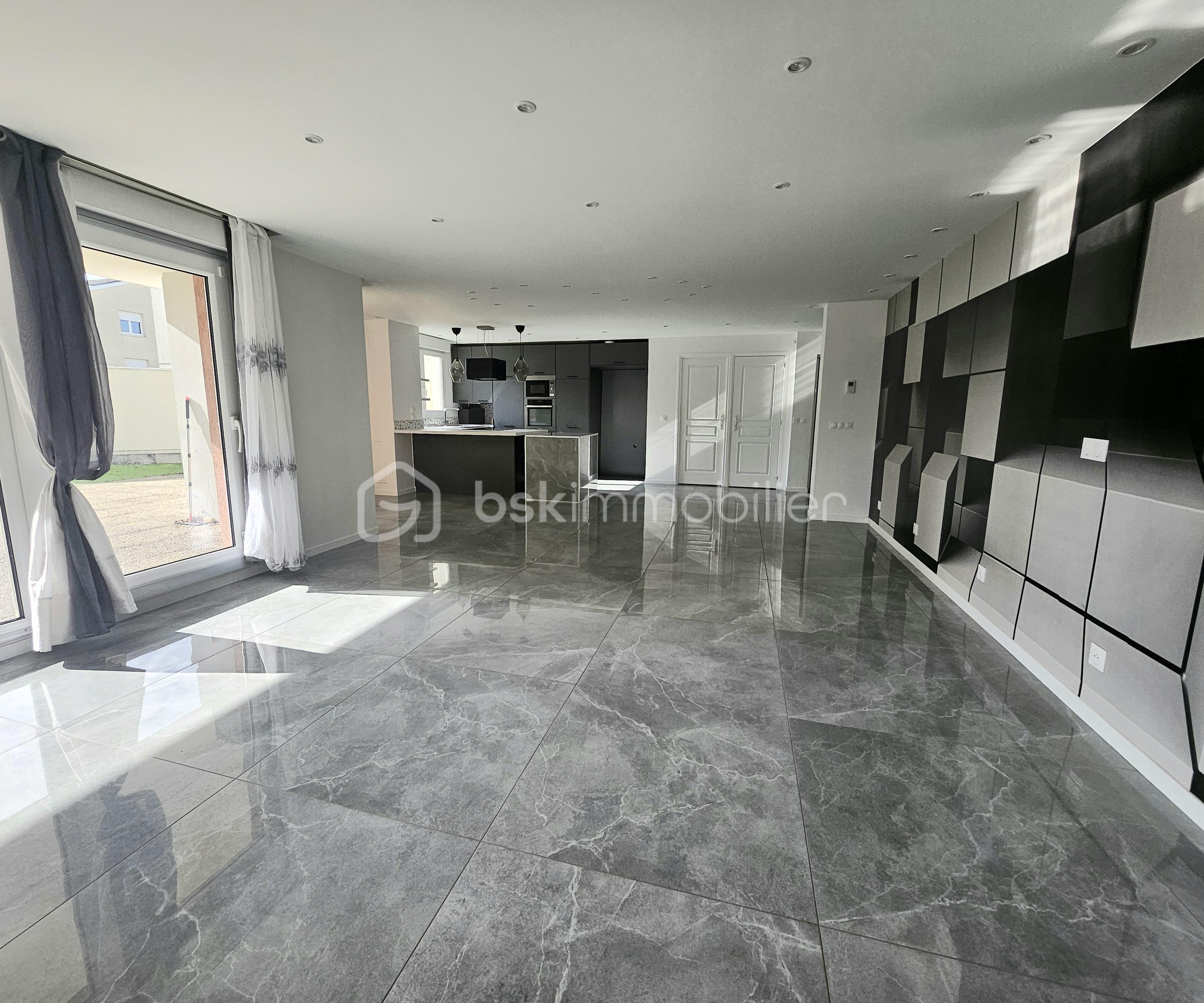 Appartement de 125 m² - 1000069662.jpg