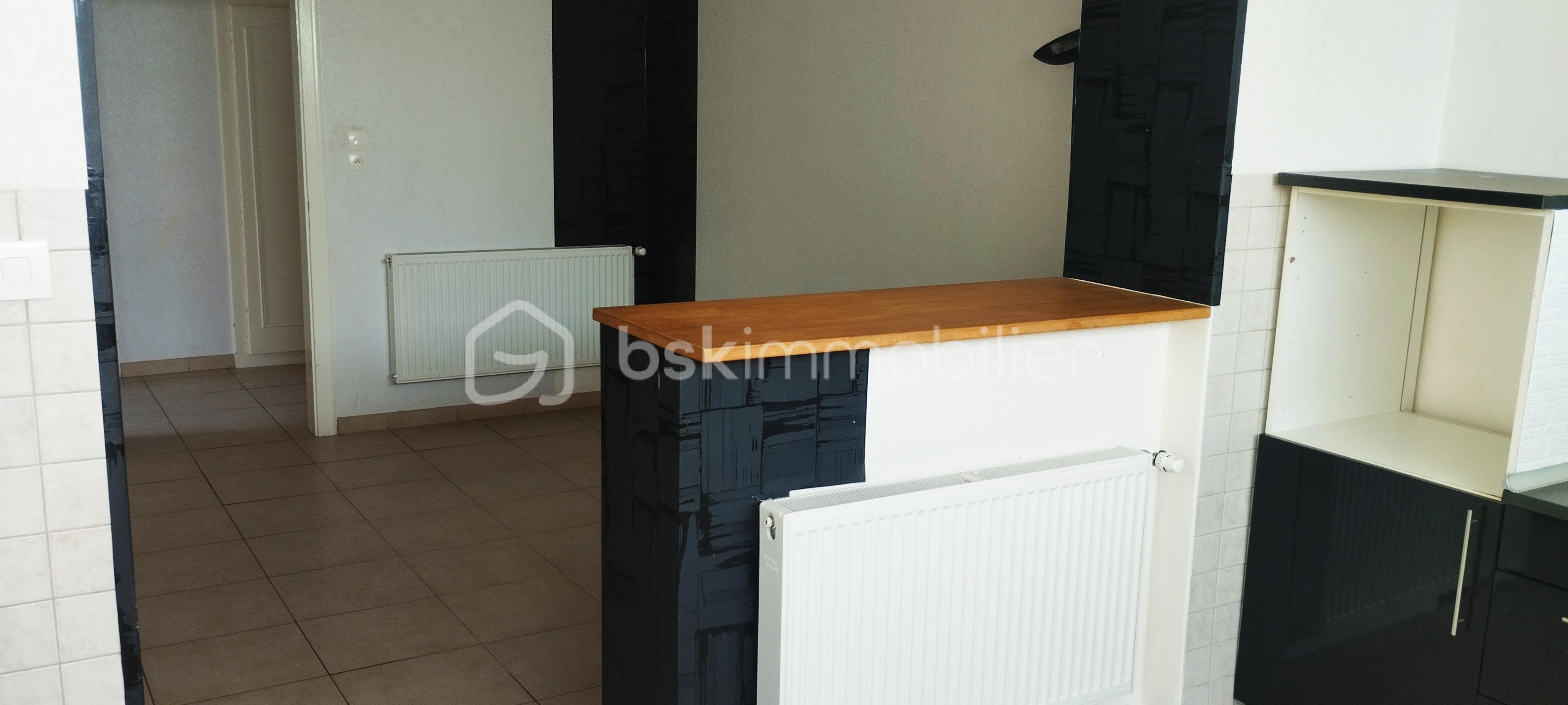 Immeuble mixte de 242 m² - 1746429697798.jpg