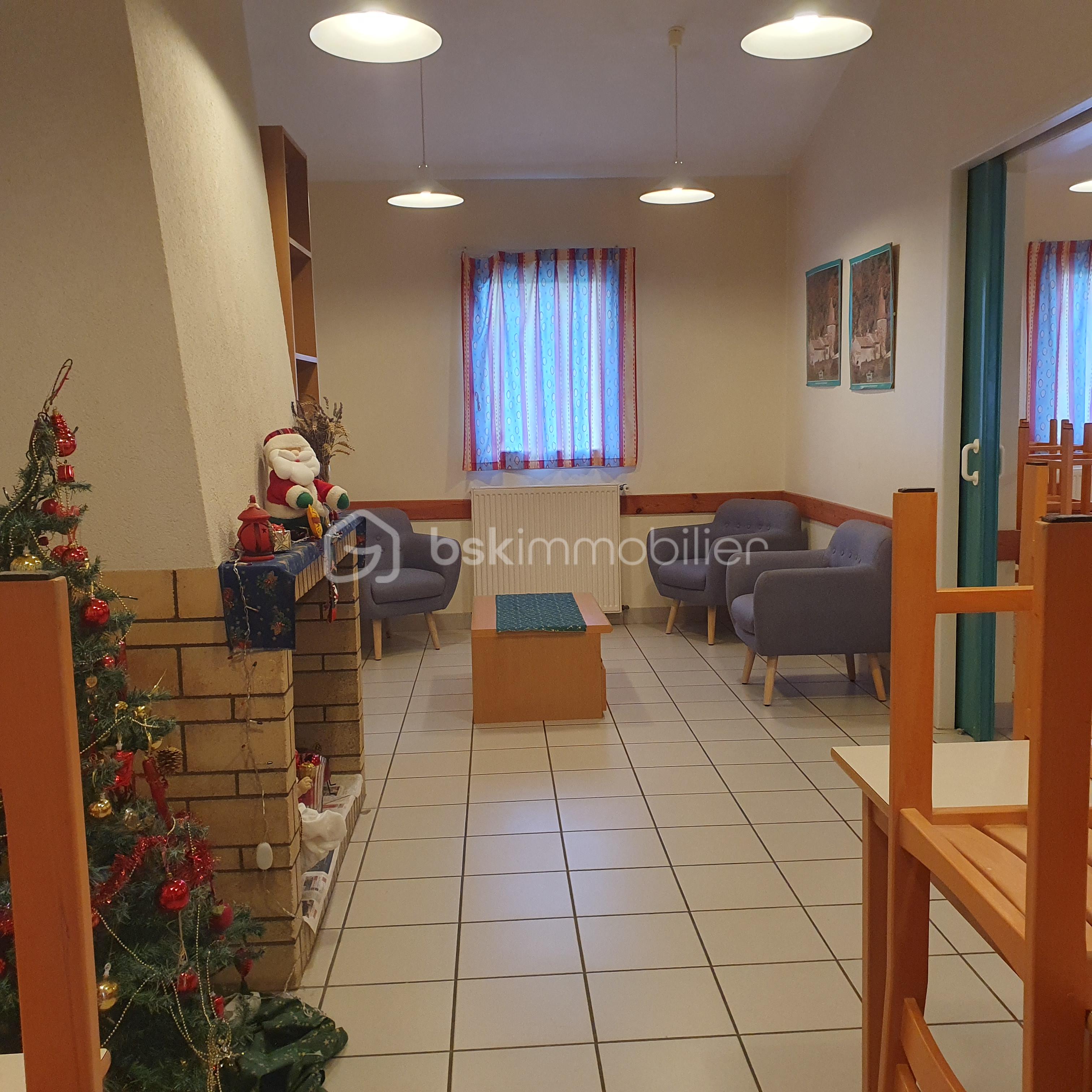 Maison de 400 m² - salon 3.jpg