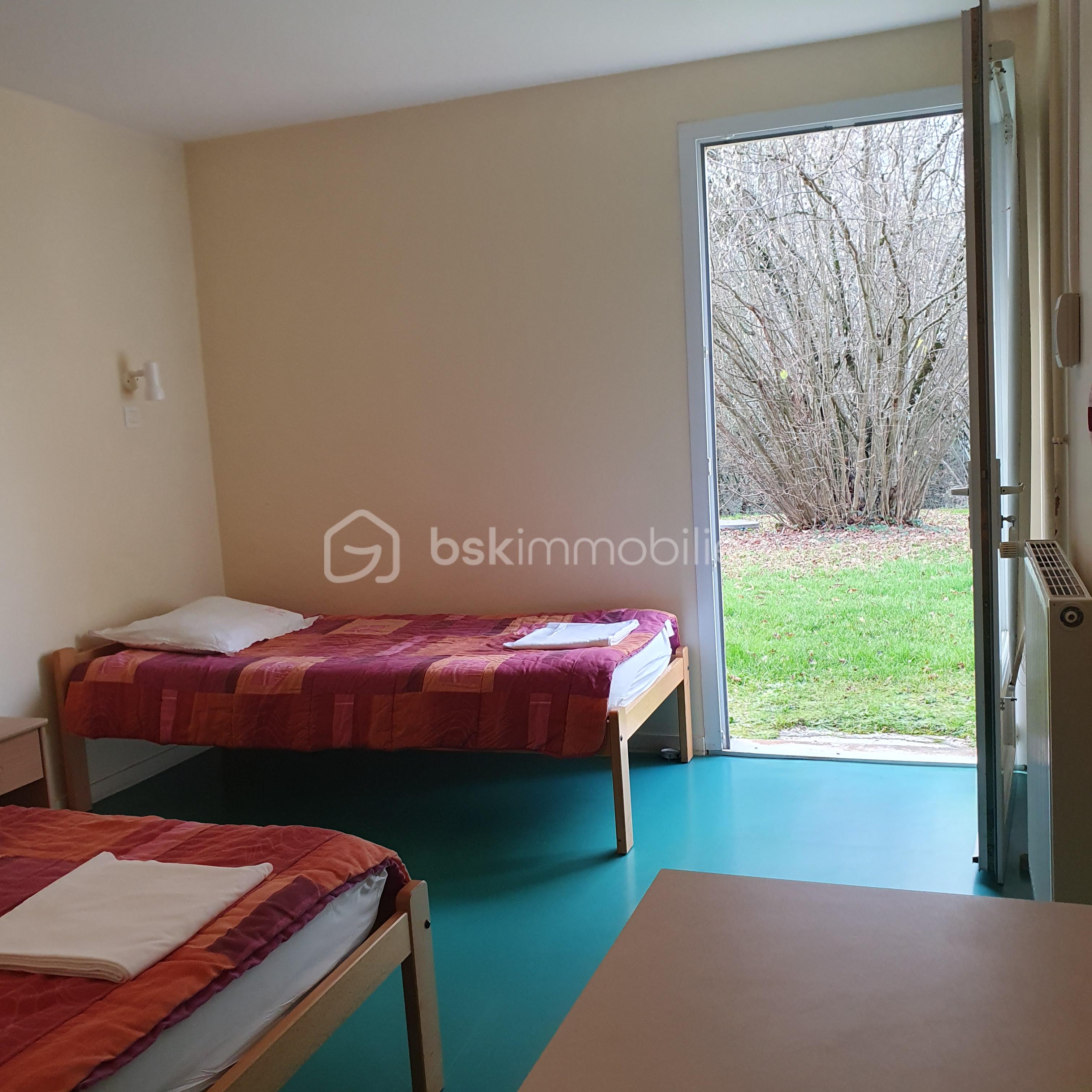 Maison de 400 m² - chambre 8.jpg