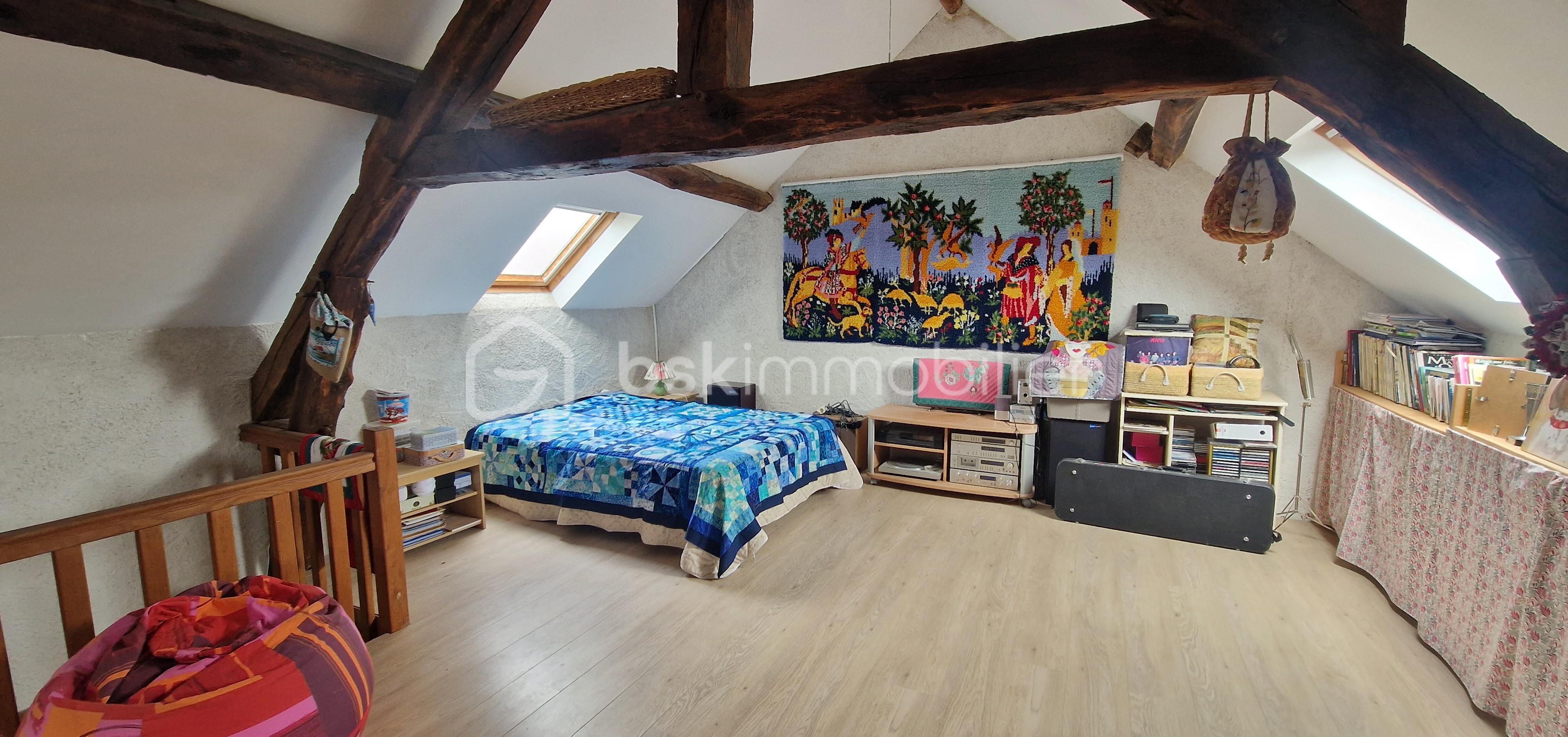 Maison longere de 275 m² - COMBLES.jpg