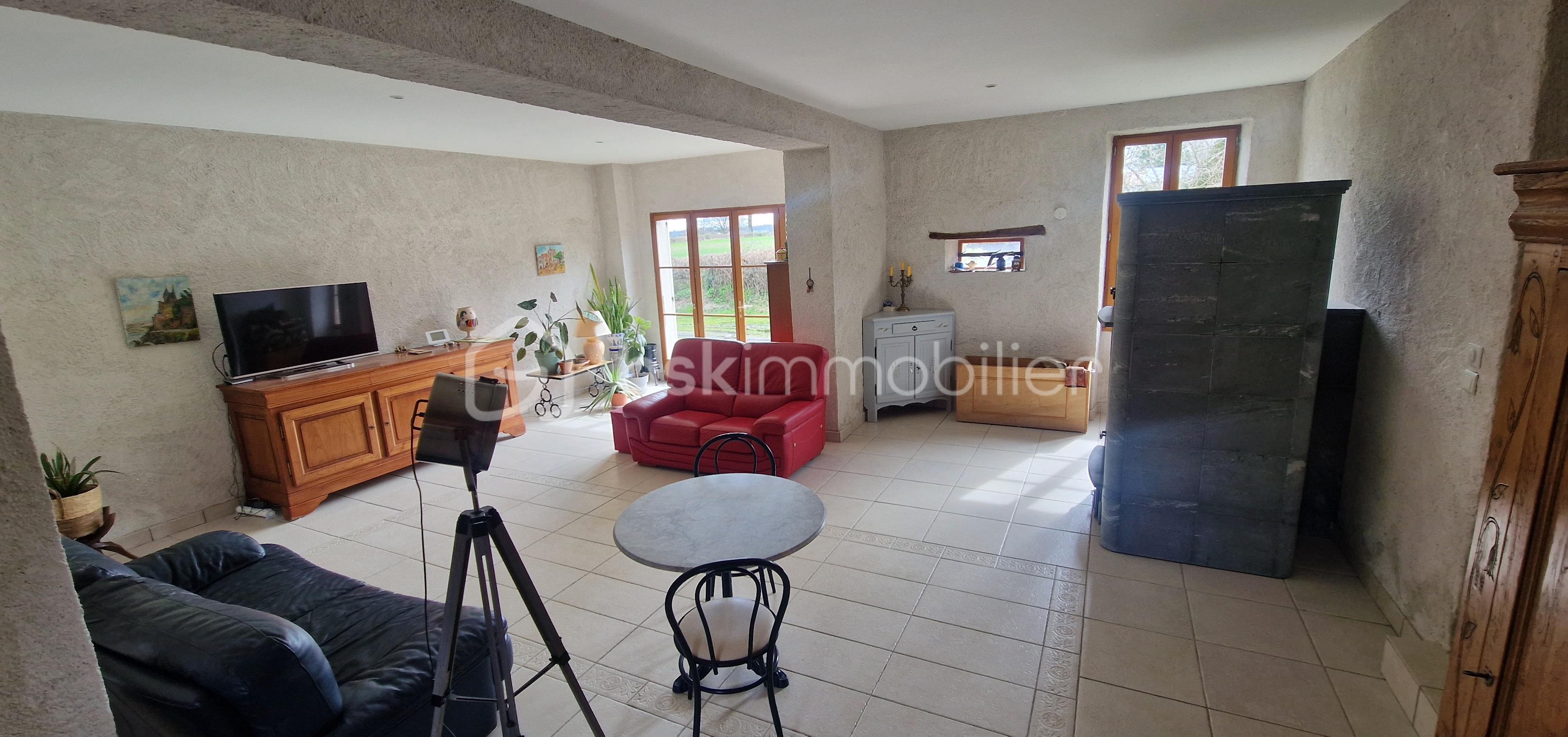 Maison longere de 275 m² - PDV 1.jpg