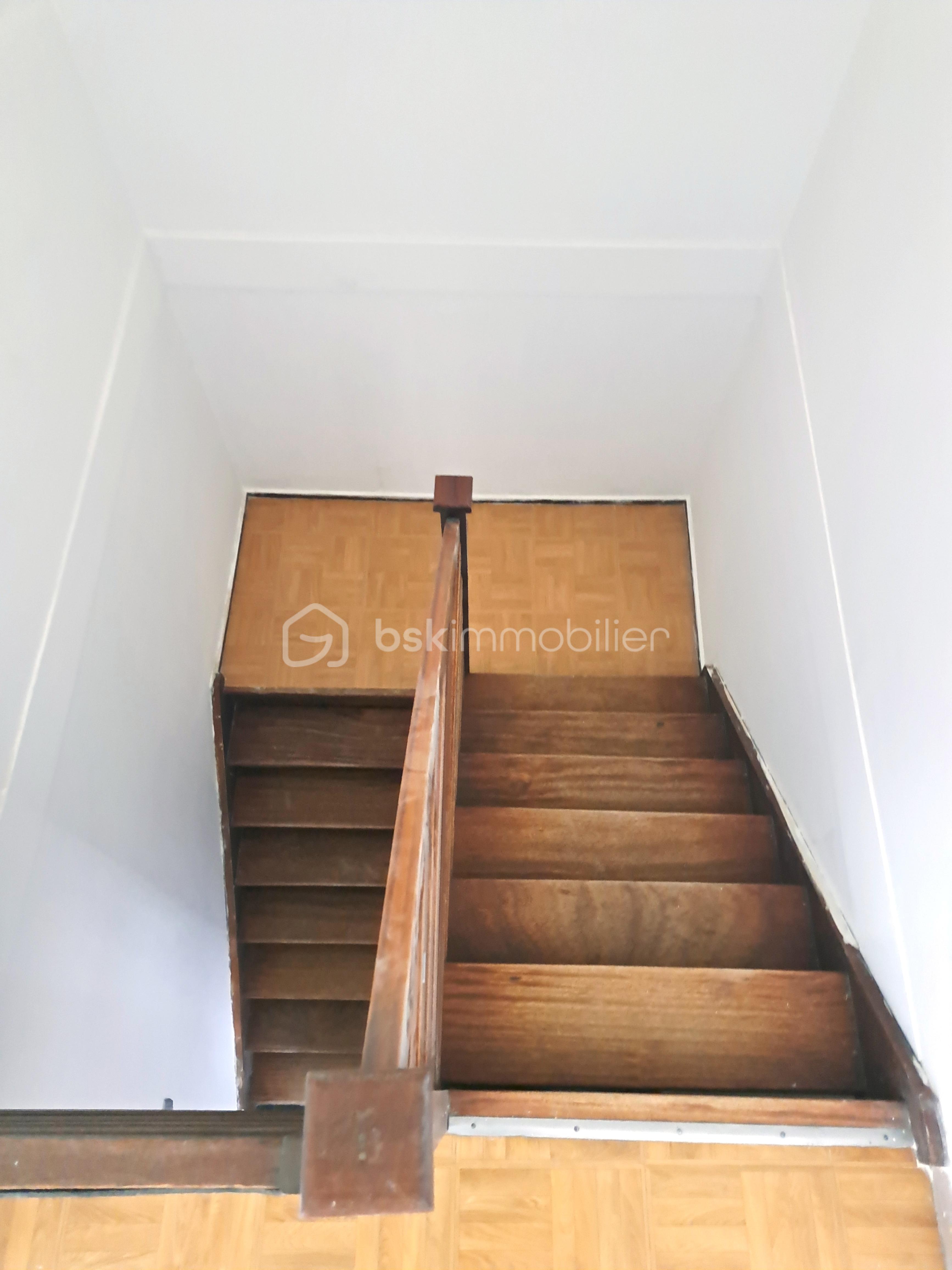 Pavillon de 100 m² - 20260131_104253.jpg