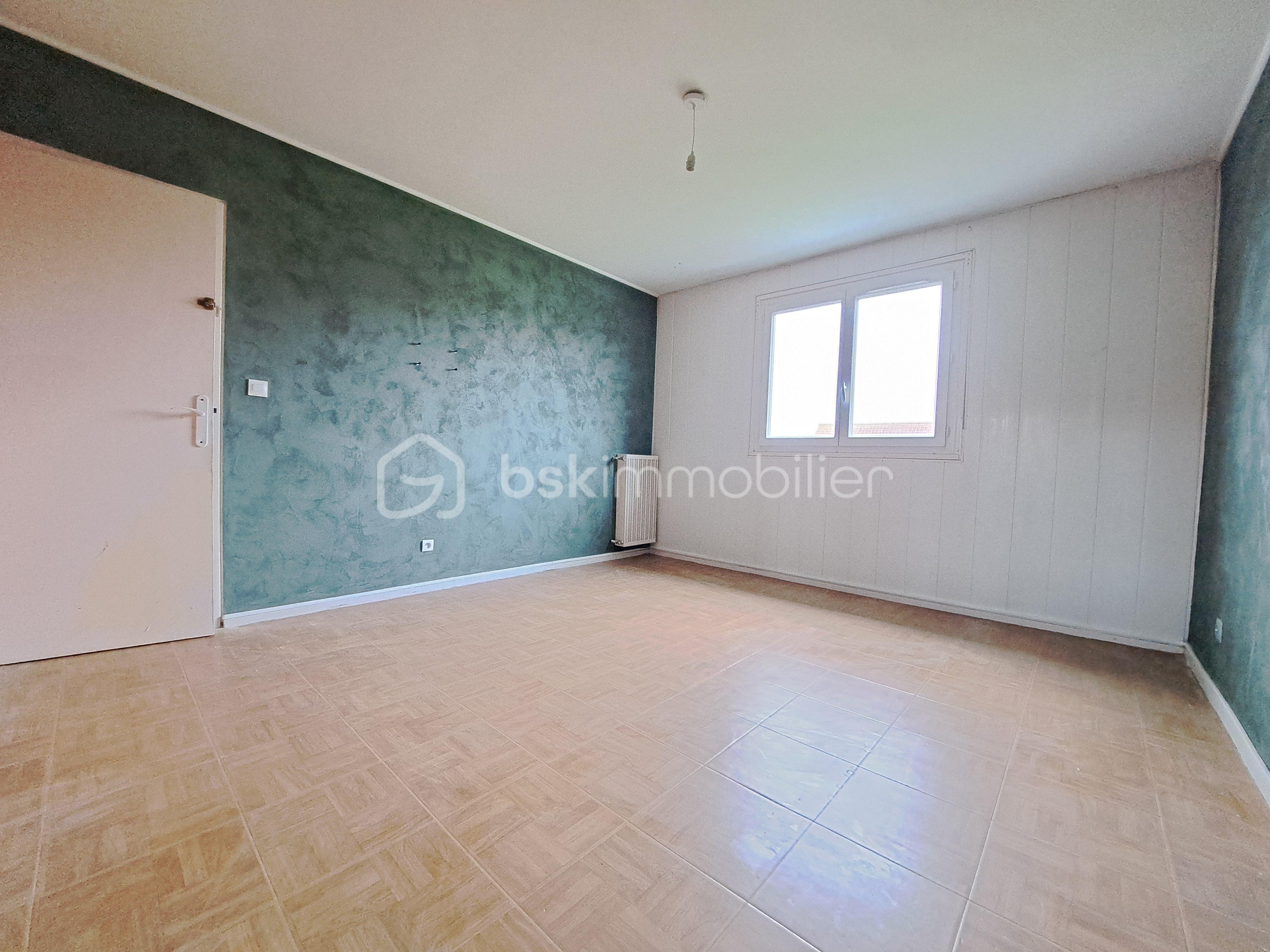 Pavillon de 100 m² - 20260131_104157.jpg