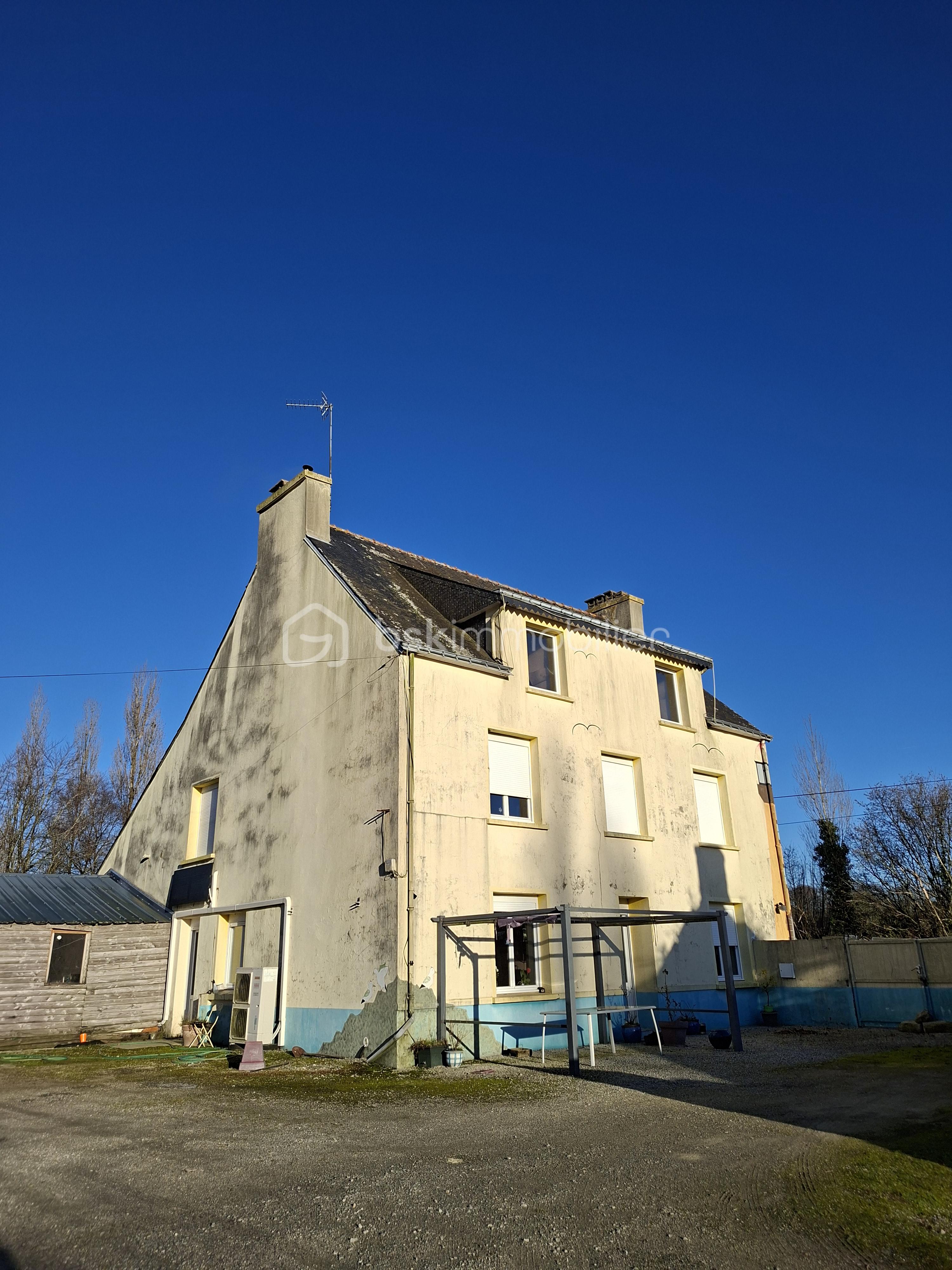 Maison traditionnelle de 243 m² - 20260106_155834.jpg