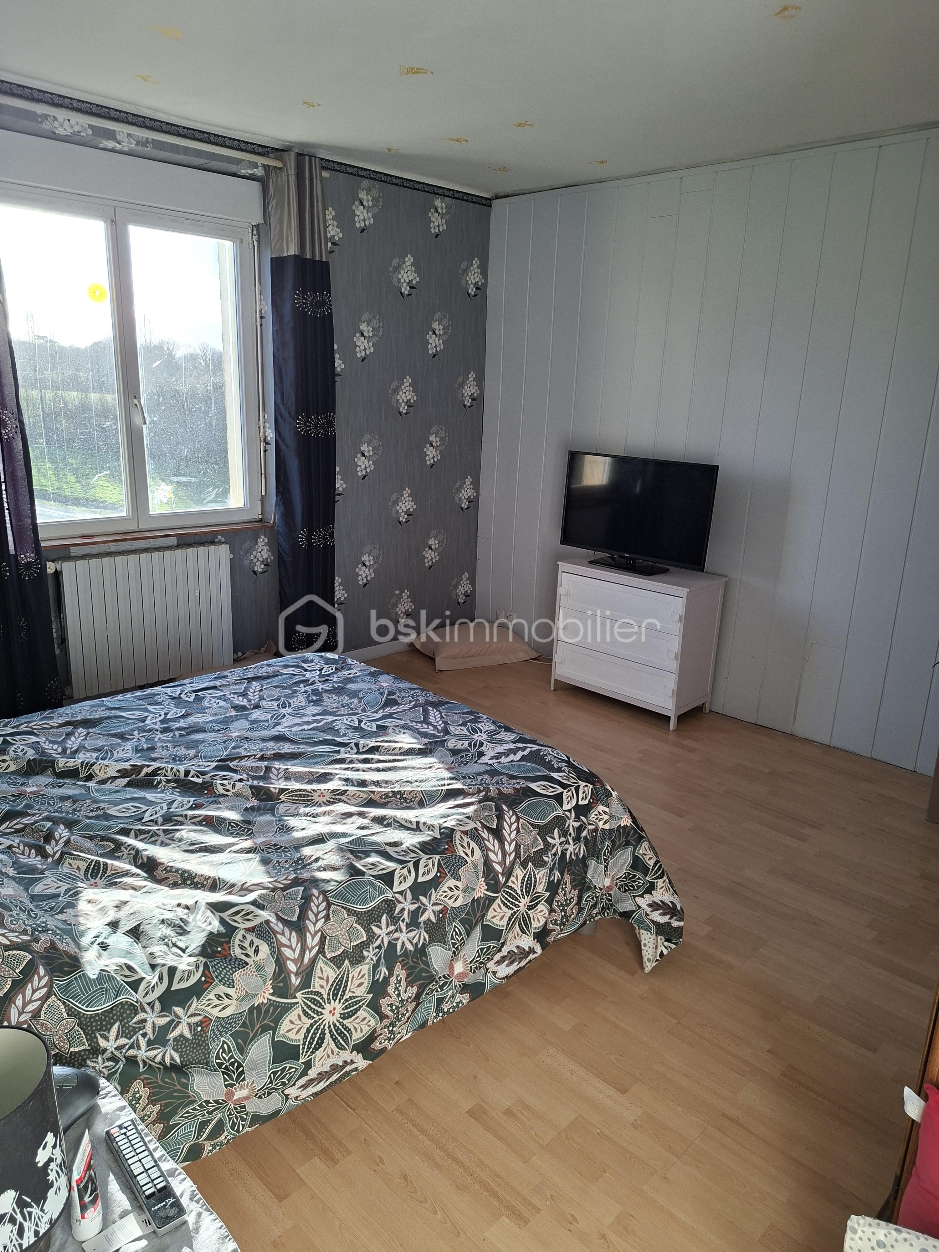 Maison traditionnelle de 243 m² - 20260106_161127.jpg